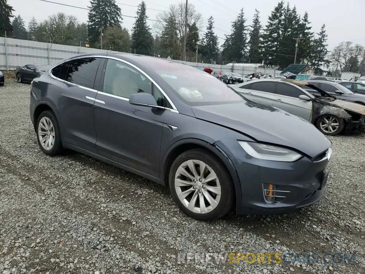 4 Photograph of a damaged car 5YJXCBE26LF304435 TESLA MODEL X 2020