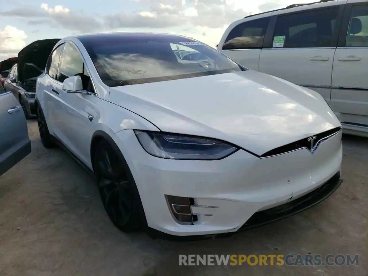 1 Photograph of a damaged car 5YJXCBE28LF219855 TESLA MODEL X 2020