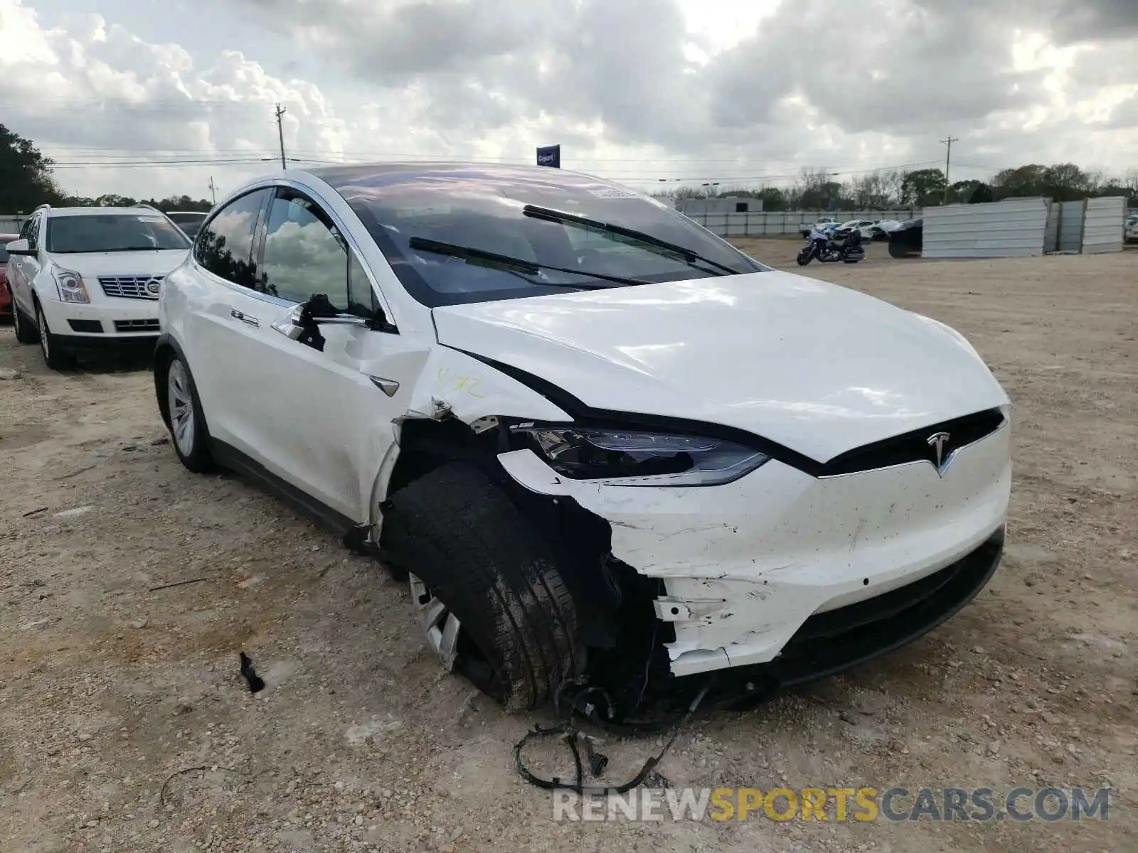 1 Photograph of a damaged car 5YJXCBE28LF238874 TESLA MODEL X 2020