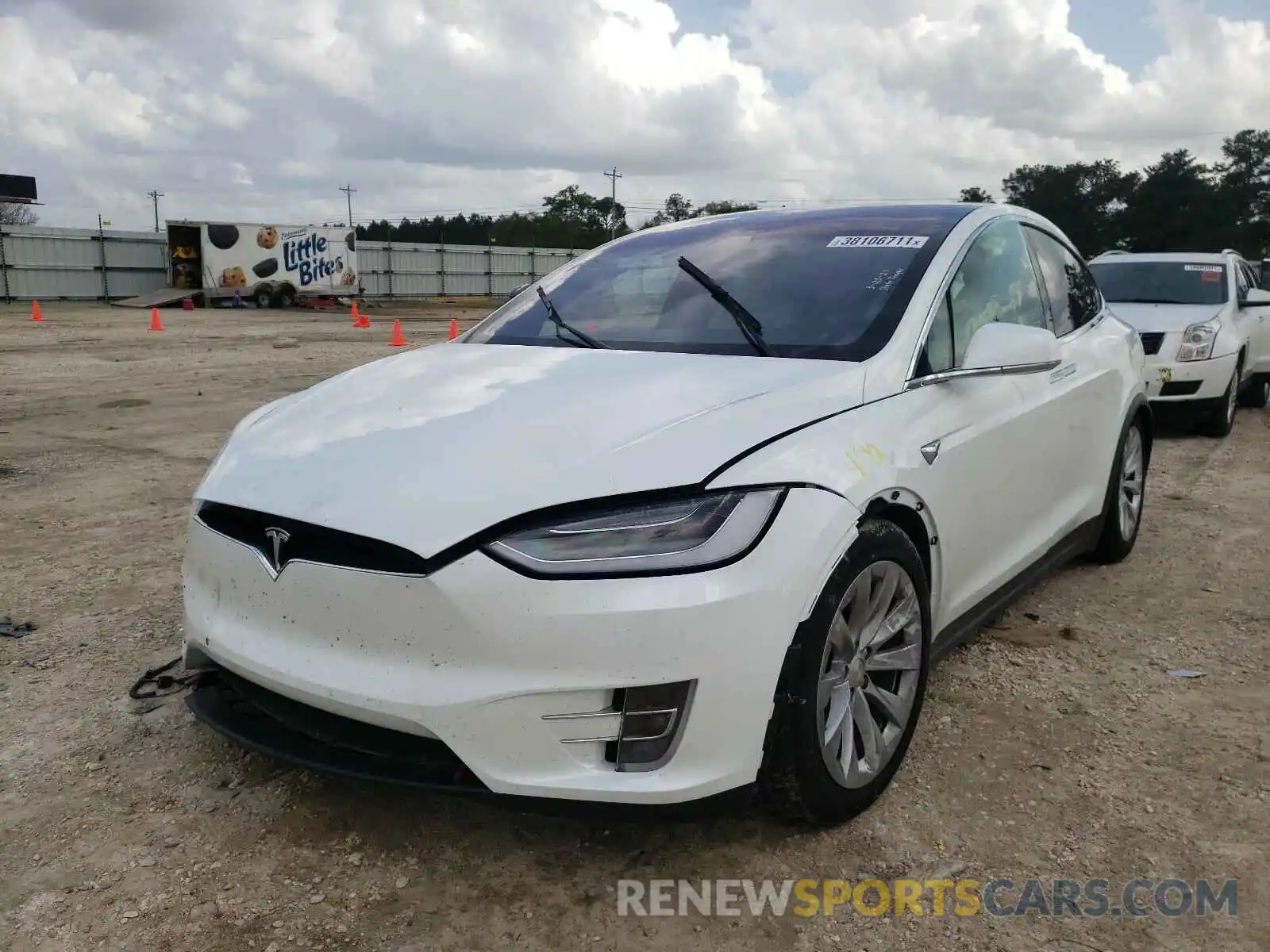 2 Photograph of a damaged car 5YJXCBE28LF238874 TESLA MODEL X 2020