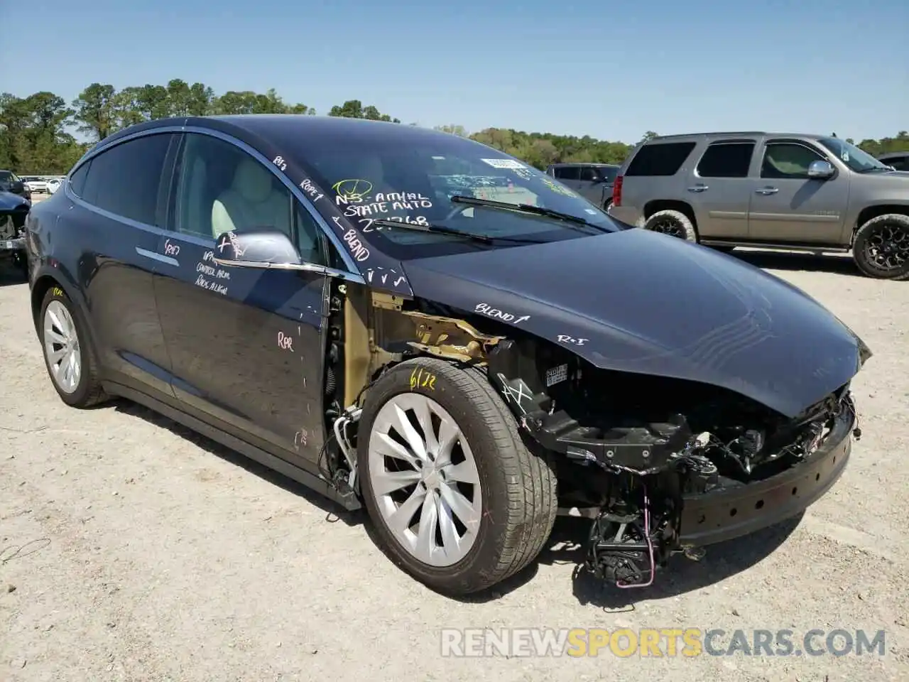 1 Photograph of a damaged car 5YJXCBE29LF231268 TESLA MODEL X 2020