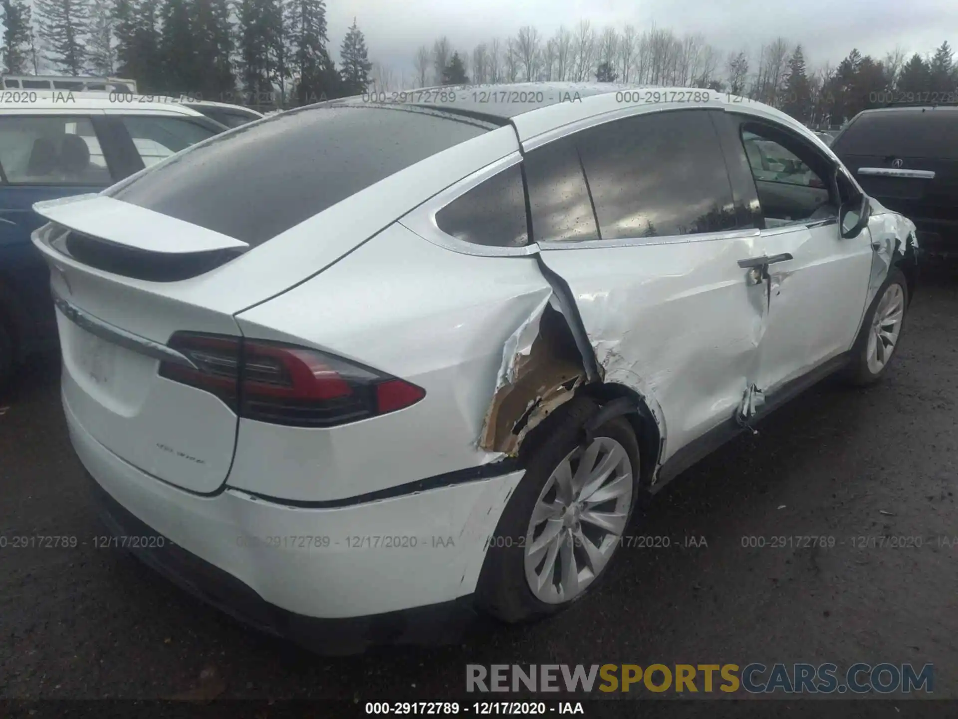 4 Photograph of a damaged car 5YJXCBE29LF235532 TESLA MODEL X 2020