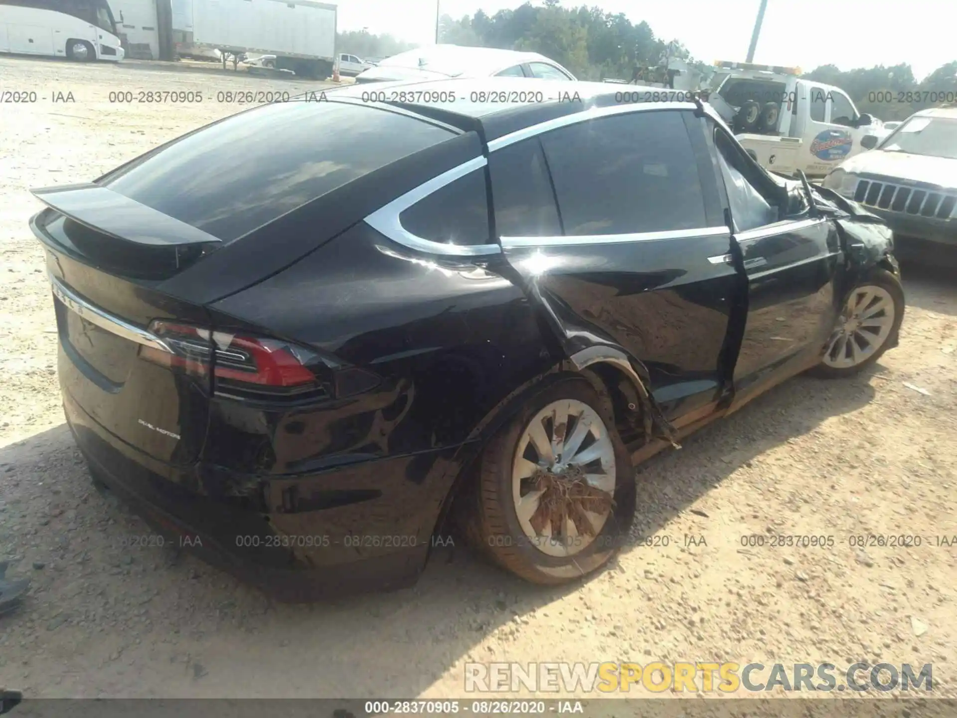 4 Photograph of a damaged car 5YJXCBE29LF241475 TESLA MODEL X 2020