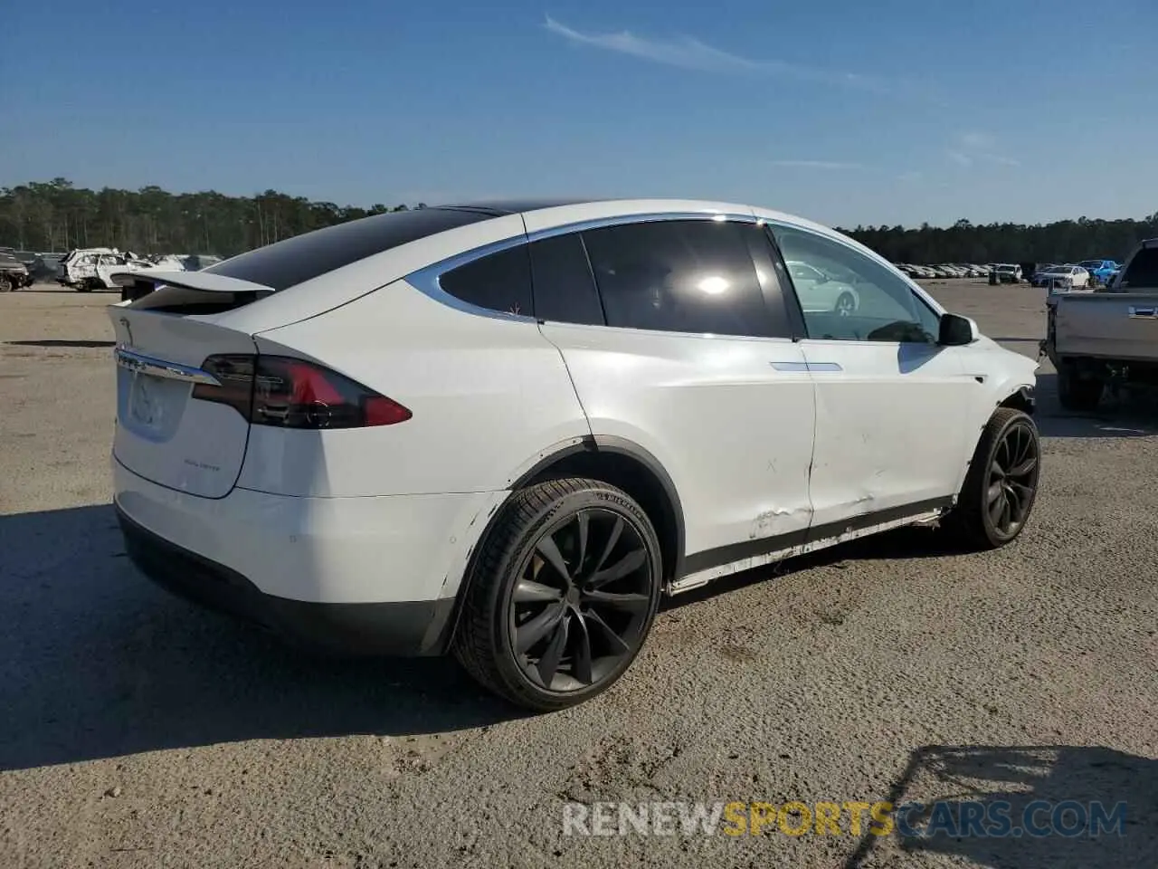 3 Photograph of a damaged car 5YJXCBE29LF297724 TESLA MODEL X 2020