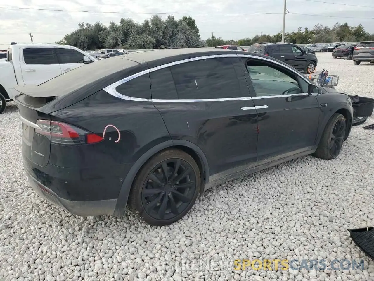 3 Photograph of a damaged car 5YJXCBE29LF300265 TESLA MODEL X 2020