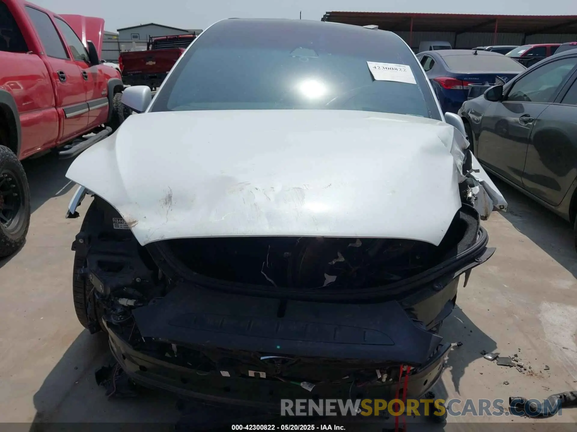 11 Photograph of a damaged car 5YJXCBE29LF302727 TESLA MODEL X 2020