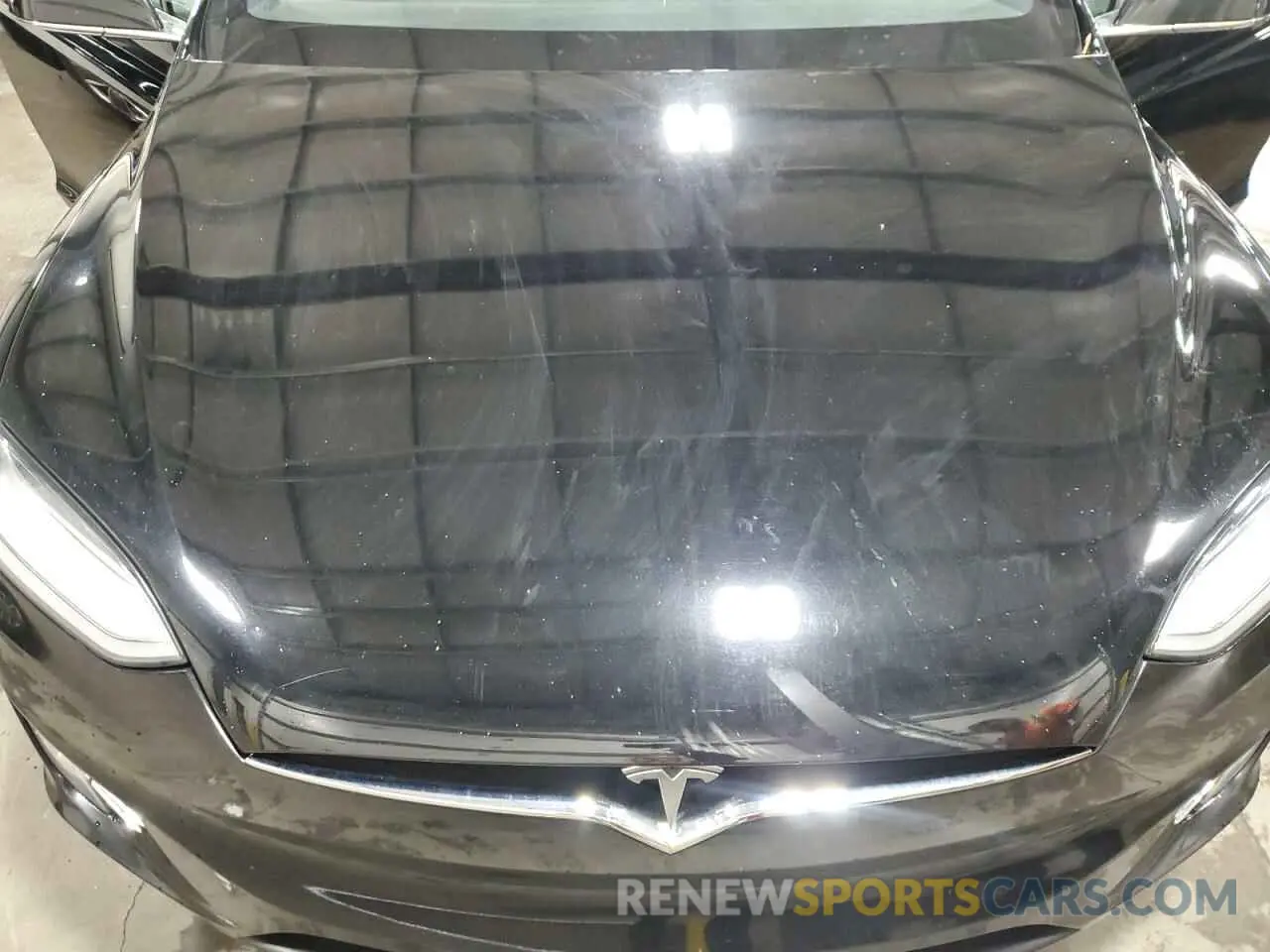 12 Photograph of a damaged car 5YJXCBE29LF303246 TESLA MODEL X 2020