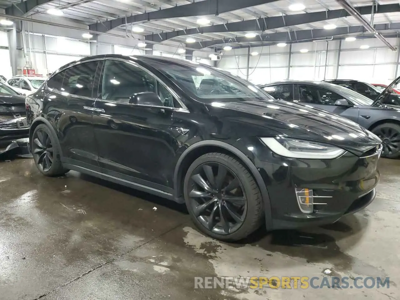 4 Photograph of a damaged car 5YJXCBE29LF303246 TESLA MODEL X 2020