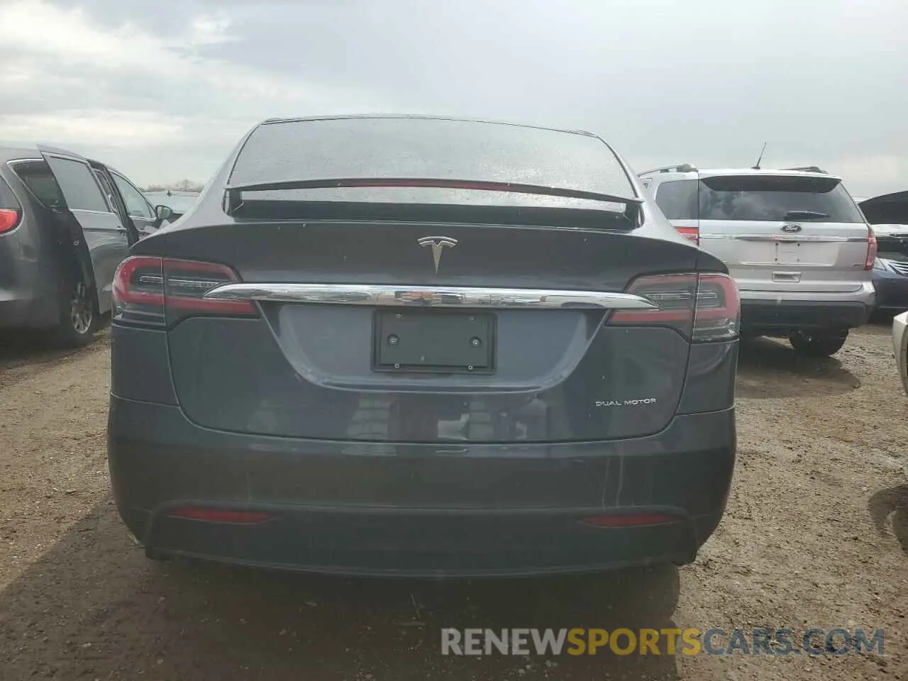 6 Photograph of a damaged car 5YJXCBE2XLF231649 TESLA MODEL X 2020