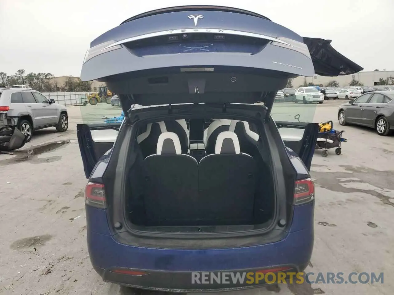 6 Photograph of a damaged car 5YJXCBE2XLF250234 TESLA MODEL X 2020