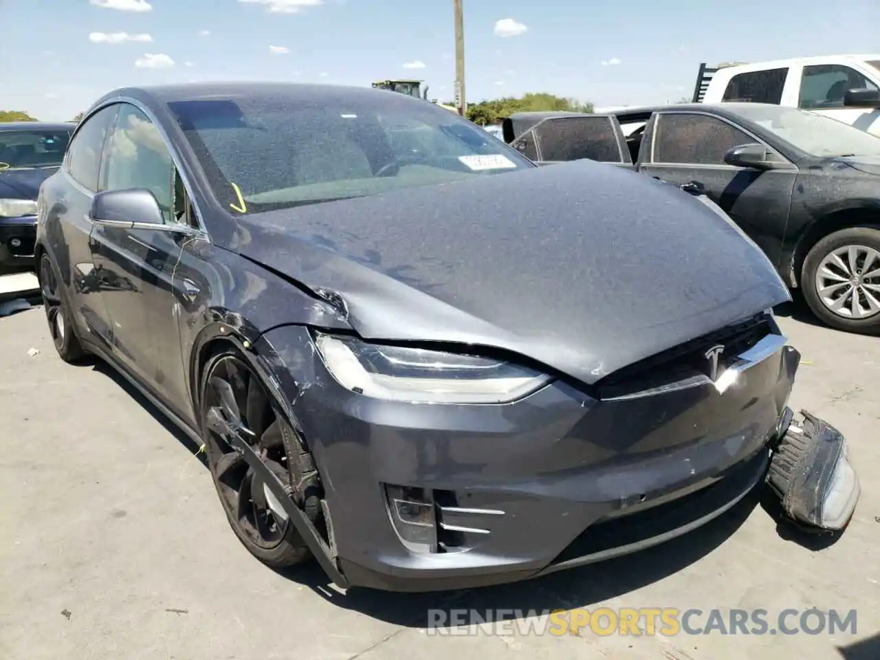 1 Photograph of a damaged car 5YJXCBE2XLF263842 TESLA MODEL X 2020