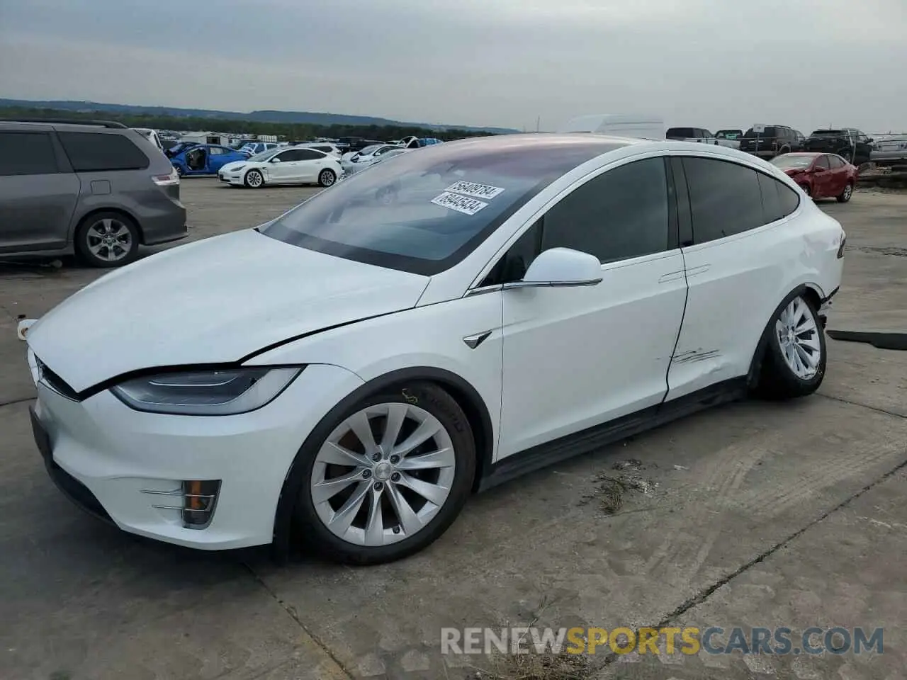 1 Photograph of a damaged car 5YJXCBE2XLF272105 TESLA MODEL X 2020