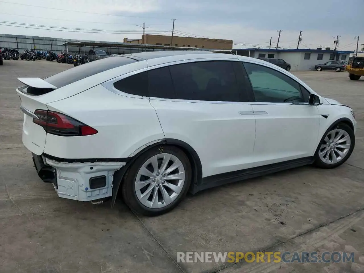 3 Photograph of a damaged car 5YJXCBE2XLF272105 TESLA MODEL X 2020