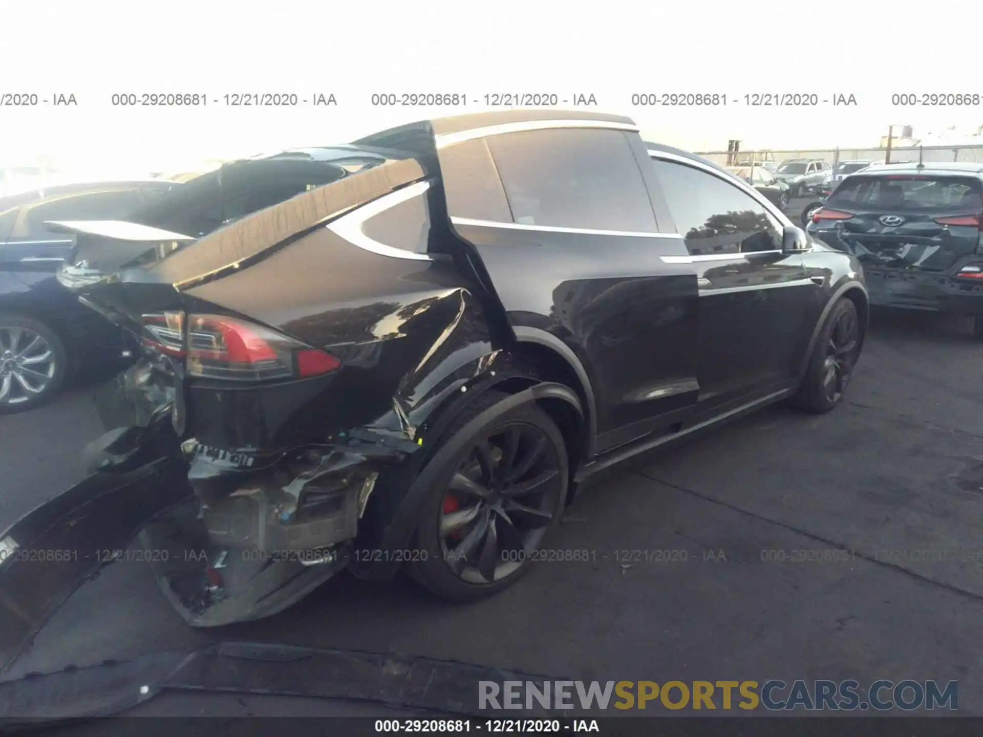 4 Photograph of a damaged car 5YJXCBE45LF243922 TESLA MODEL X 2020