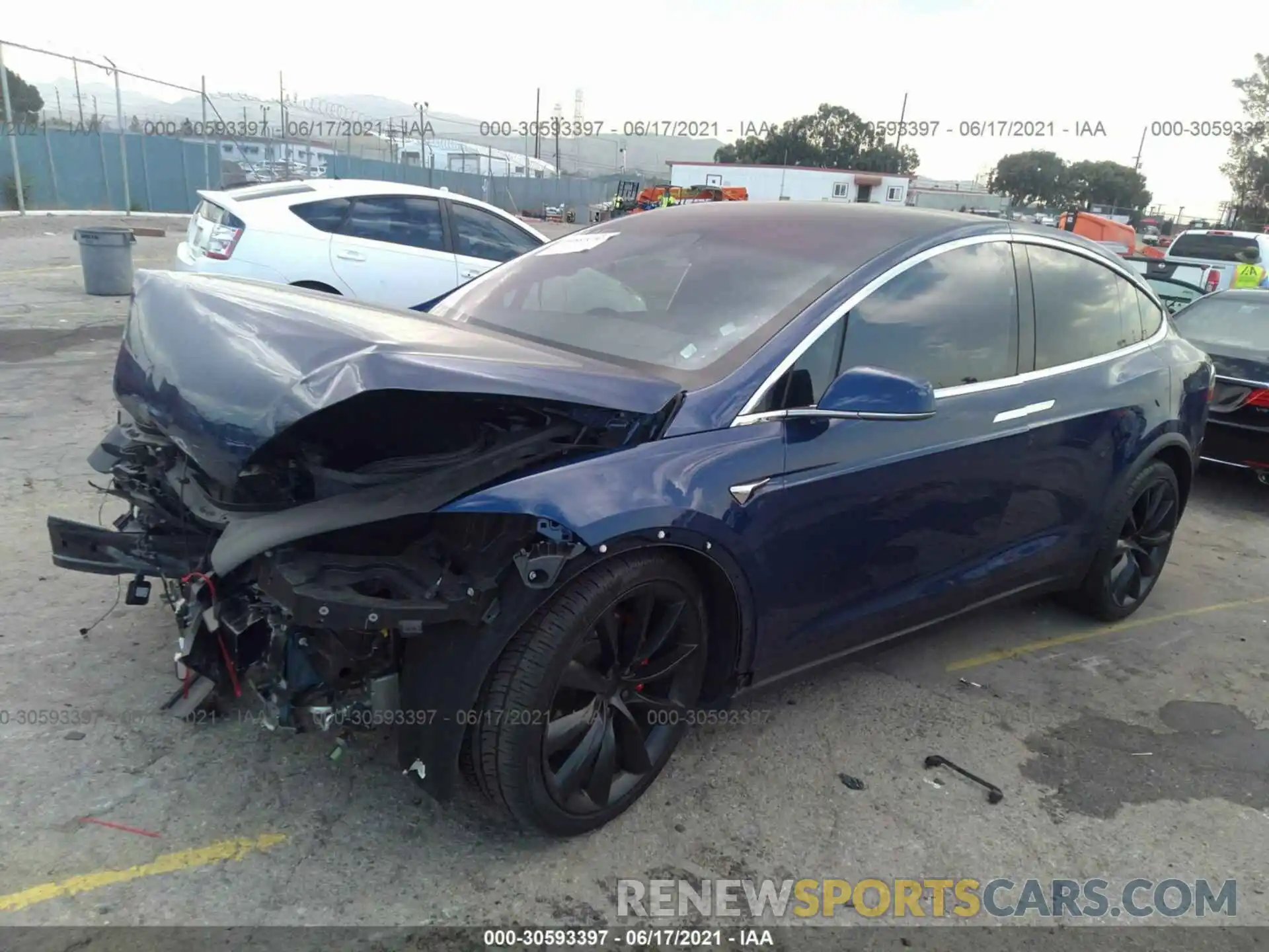 2 Photograph of a damaged car 5YJXCBE47LF281619 TESLA MODEL X 2020