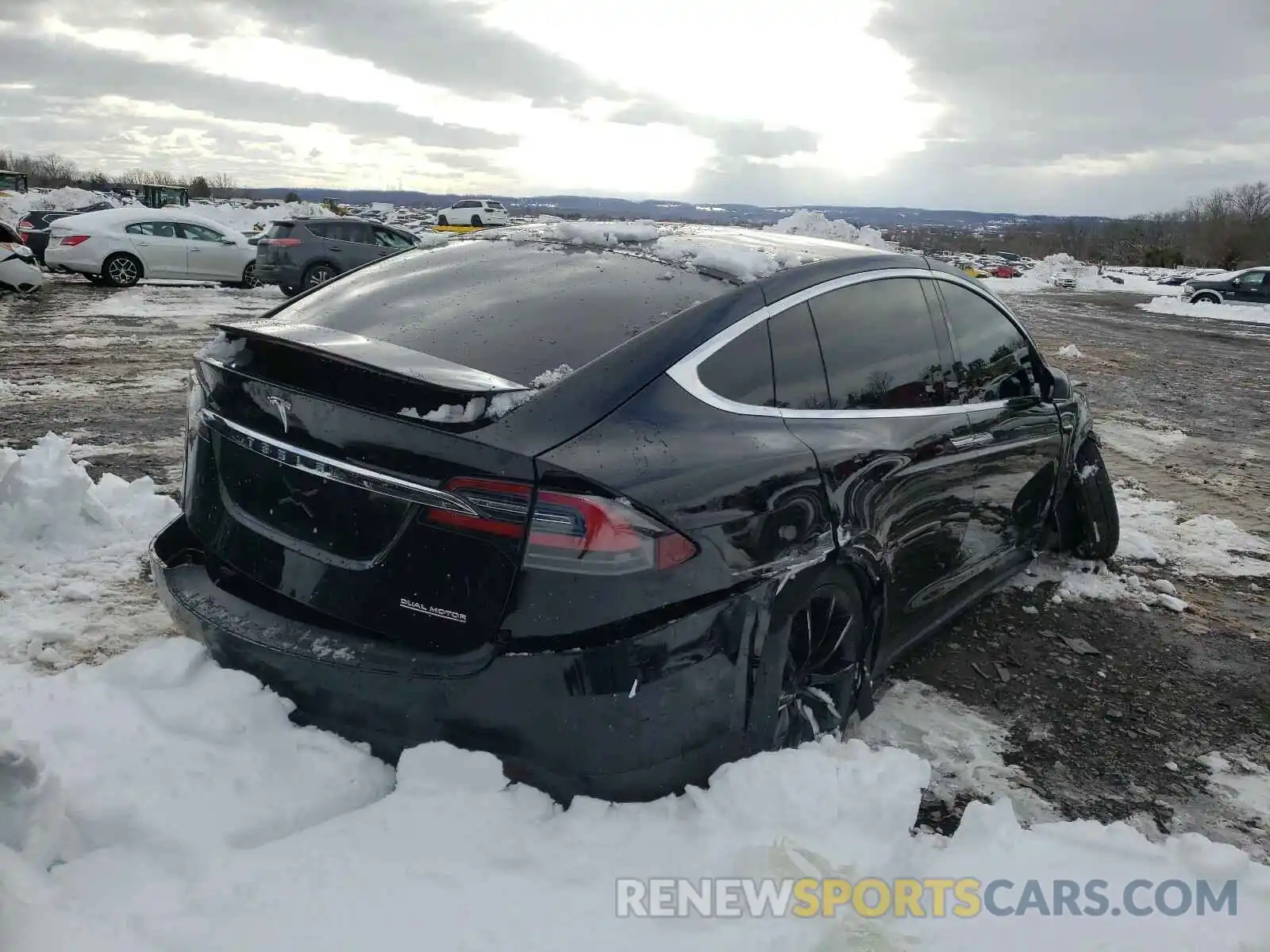 4 Photograph of a damaged car 5YJXCBE48LF301974 TESLA MODEL X 2020