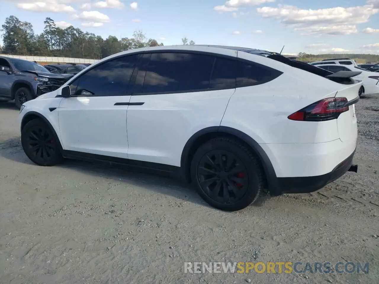 2 Photograph of a damaged car 5YJXCBE49LF243616 TESLA MODEL X 2020