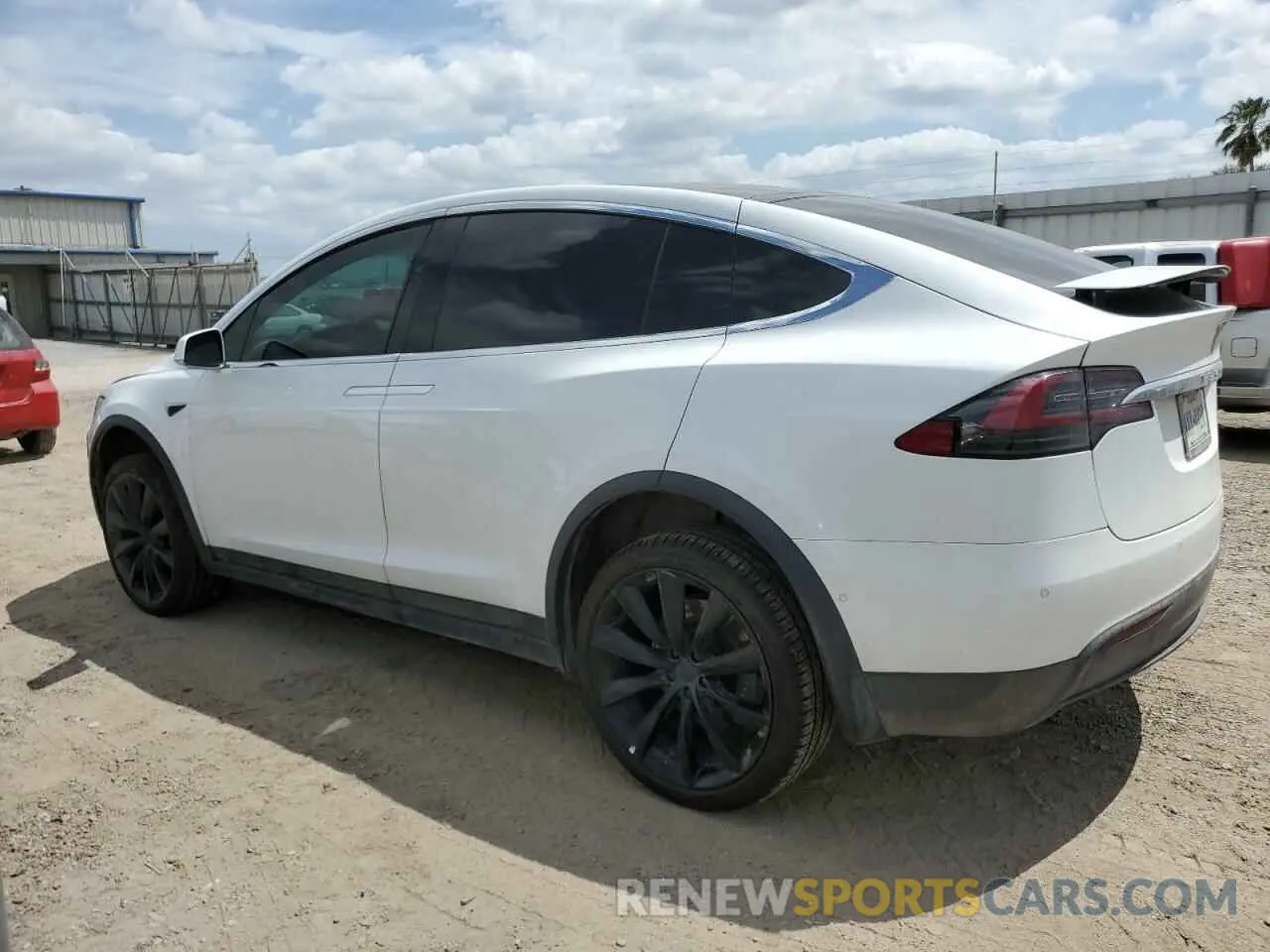 2 Photograph of a damaged car 5YJXCDE20LF303678 TESLA MODEL X 2020