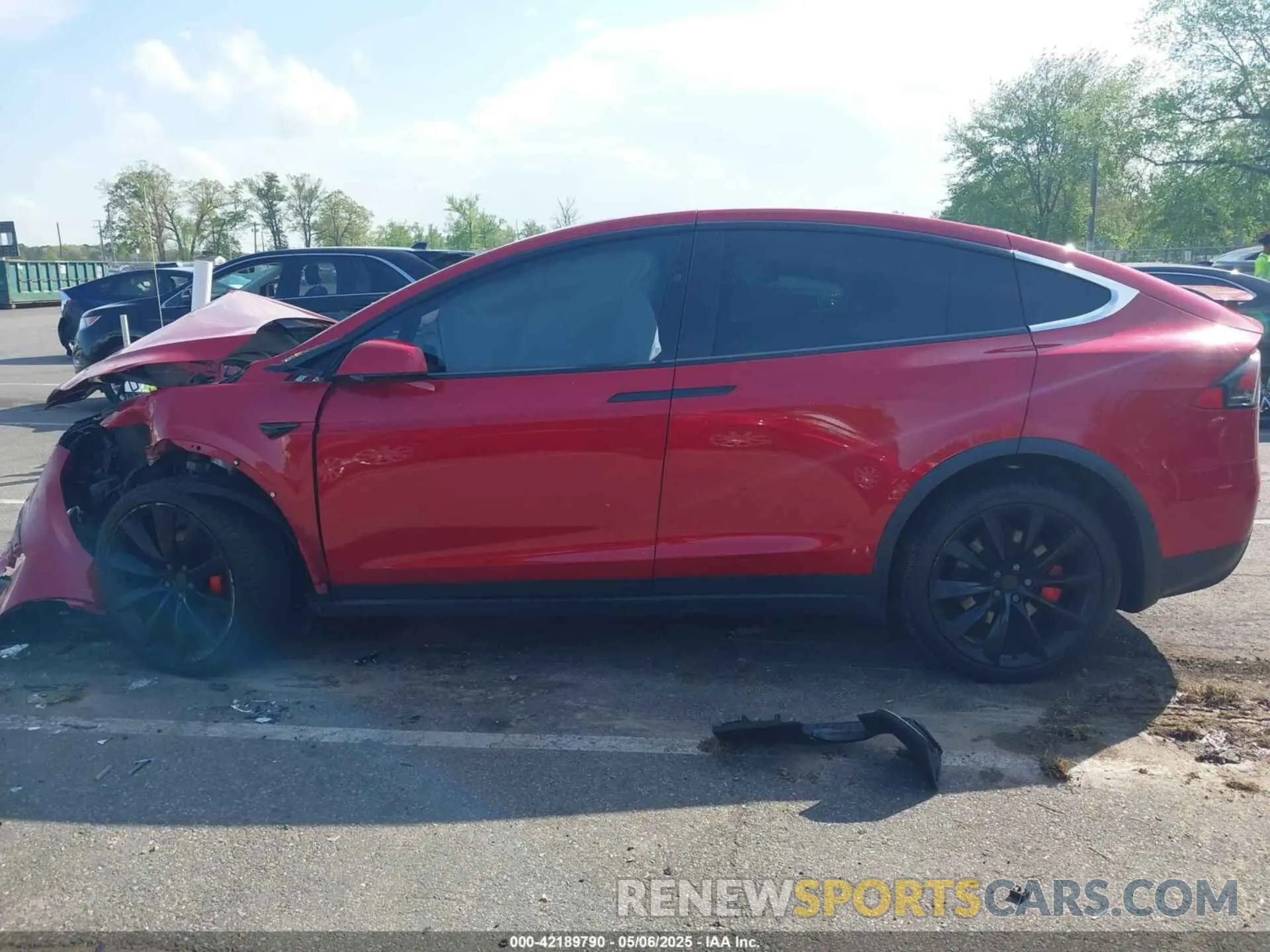 13 Photograph of a damaged car 5YJXCDE22LF266391 TESLA MODEL X 2020