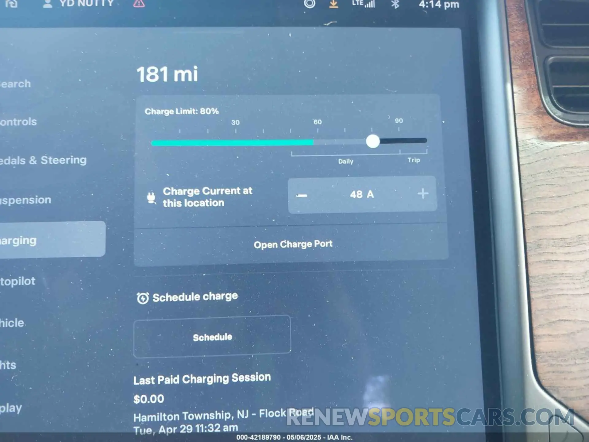 16 Photograph of a damaged car 5YJXCDE22LF266391 TESLA MODEL X 2020