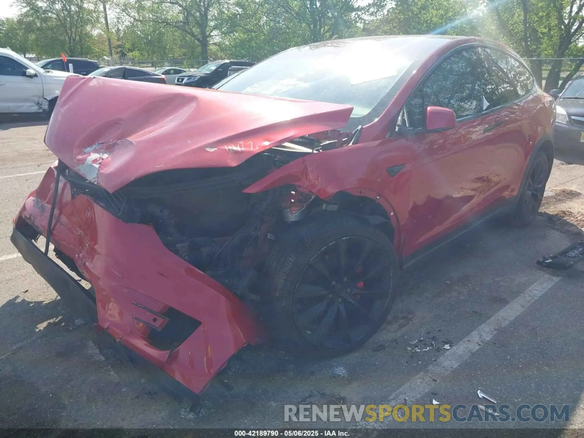 2 Photograph of a damaged car 5YJXCDE22LF266391 TESLA MODEL X 2020