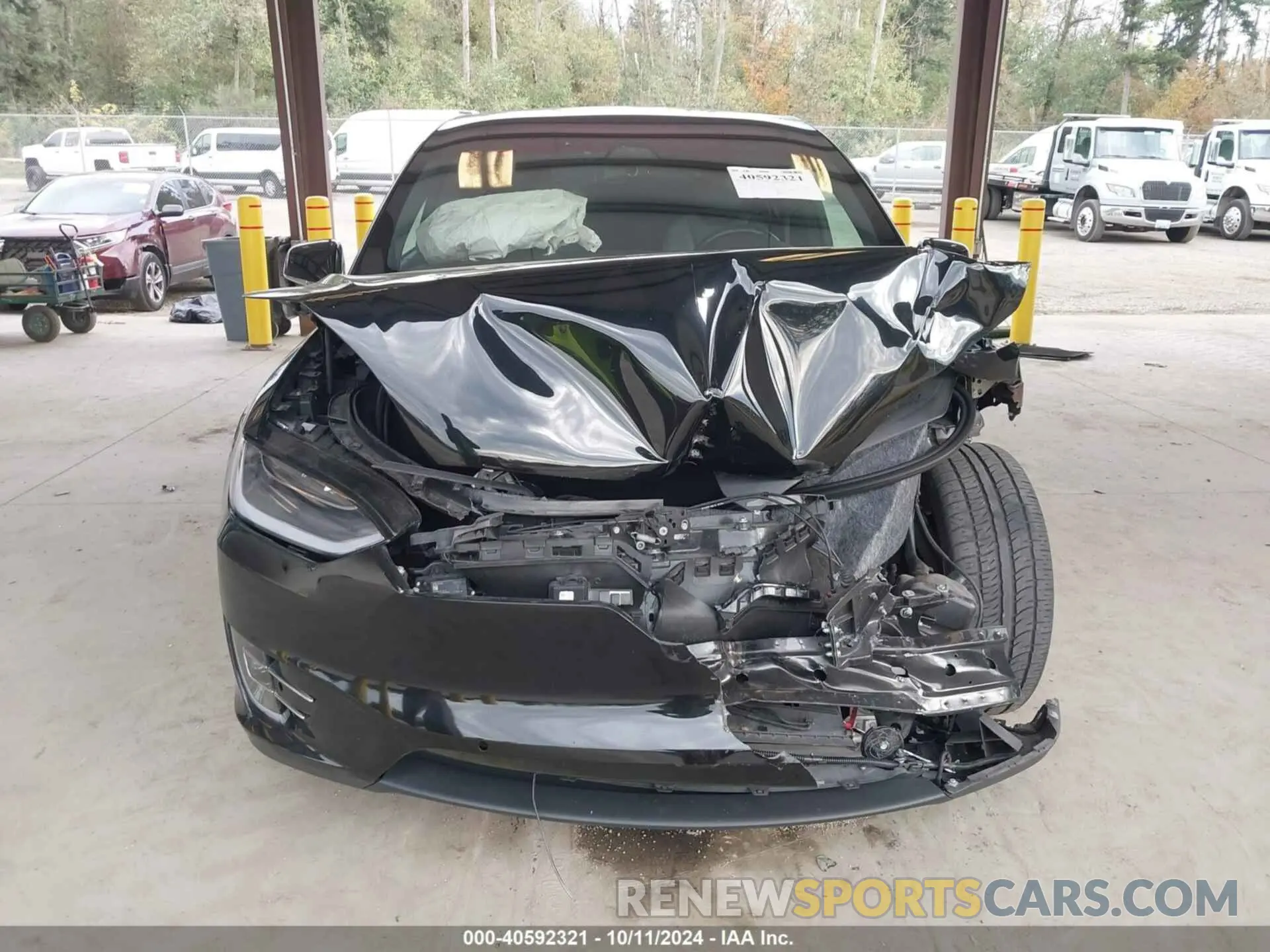 13 Photograph of a damaged car 5YJXCDE22LF270280 TESLA MODEL X 2020