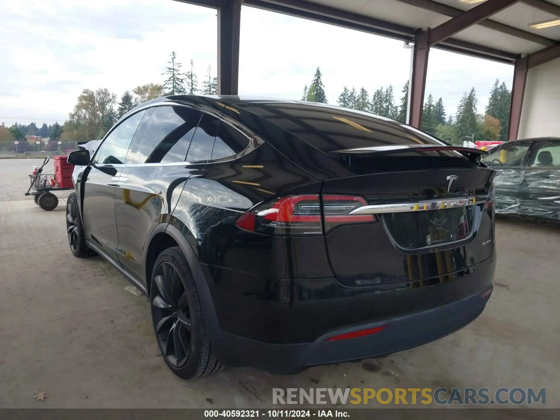 3 Photograph of a damaged car 5YJXCDE22LF270280 TESLA MODEL X 2020