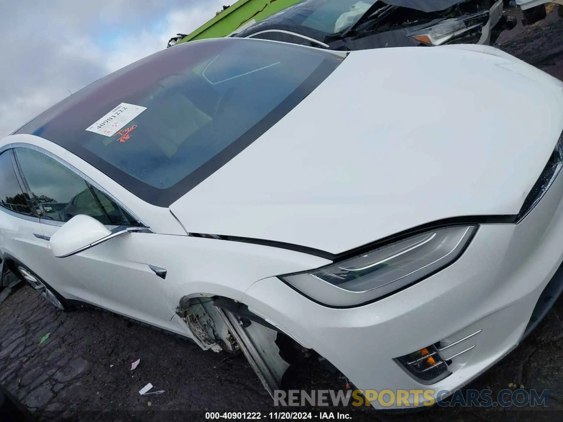 6 Photograph of a damaged car 5YJXCDE22LF301401 TESLA MODEL X 2020
