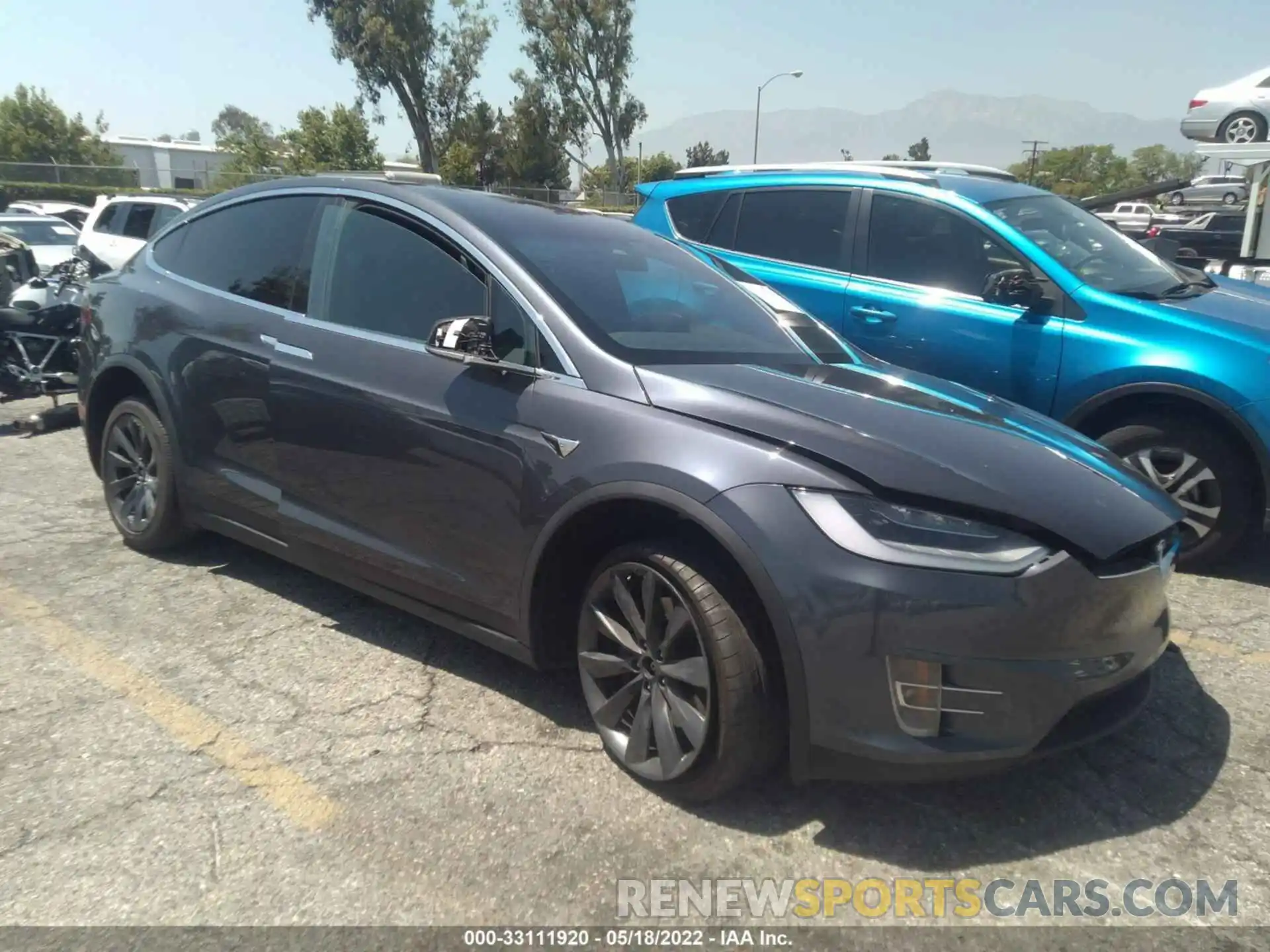 1 Photograph of a damaged car 5YJXCDE23LF239880 TESLA MODEL X 2020