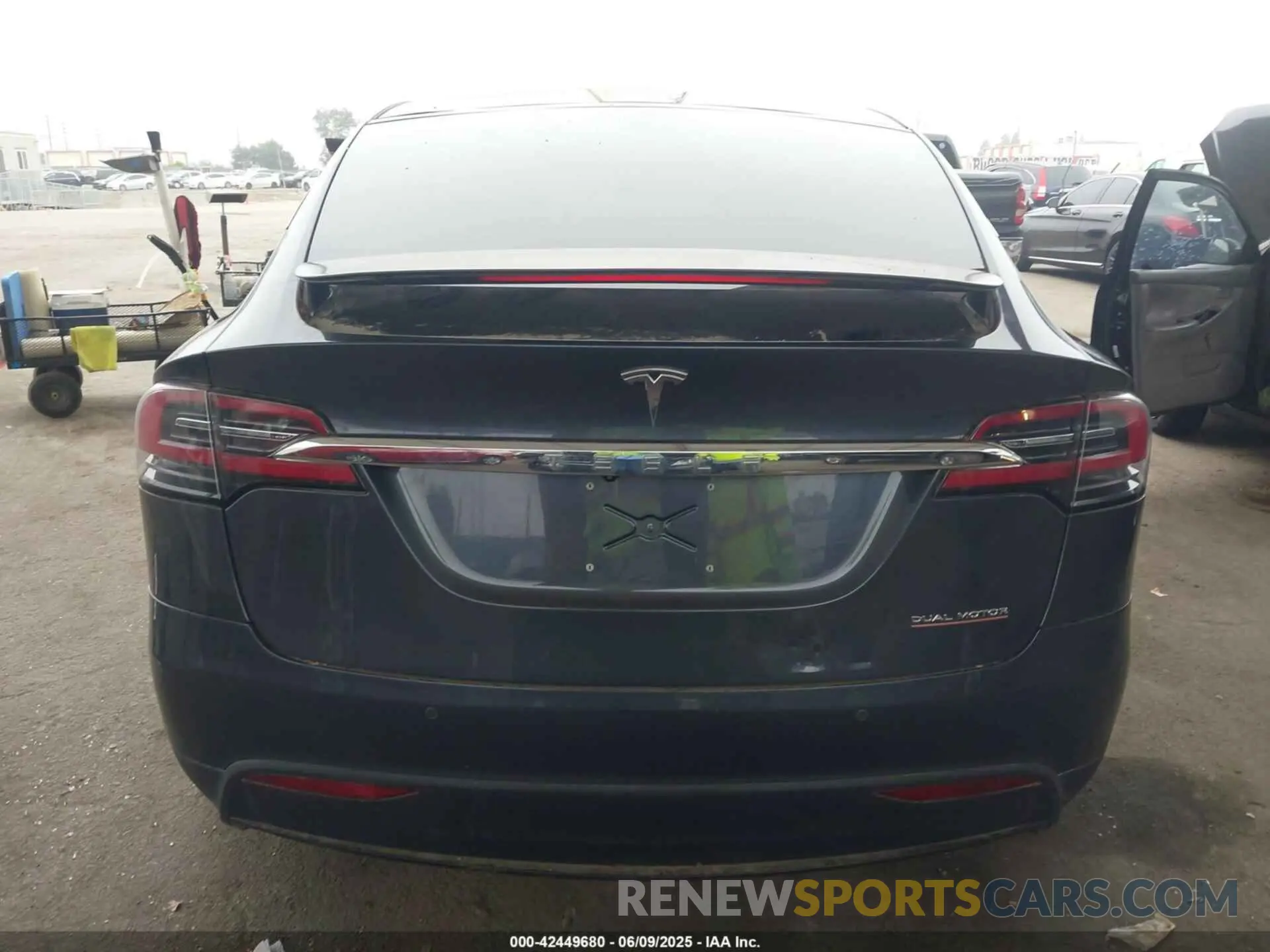 16 Photograph of a damaged car 5YJXCDE23LF270272 TESLA MODEL X 2020