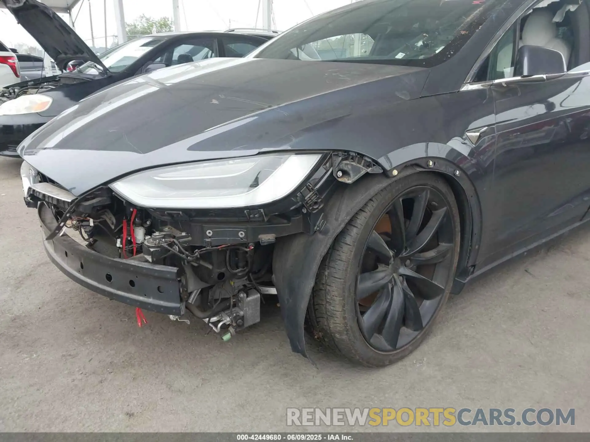 21 Photograph of a damaged car 5YJXCDE23LF270272 TESLA MODEL X 2020