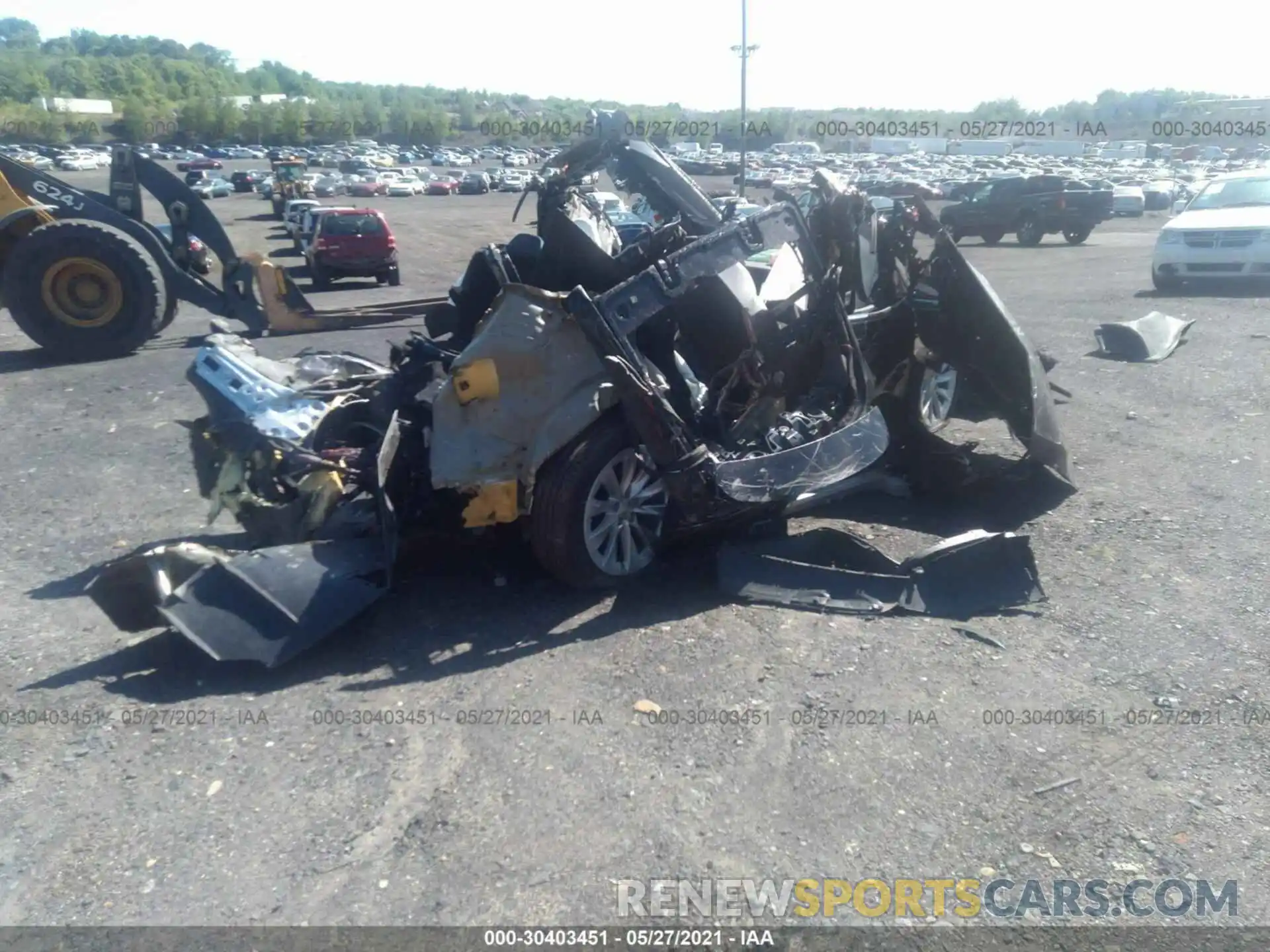 4 Photograph of a damaged car 5YJXCDE23LF301908 TESLA MODEL X 2020