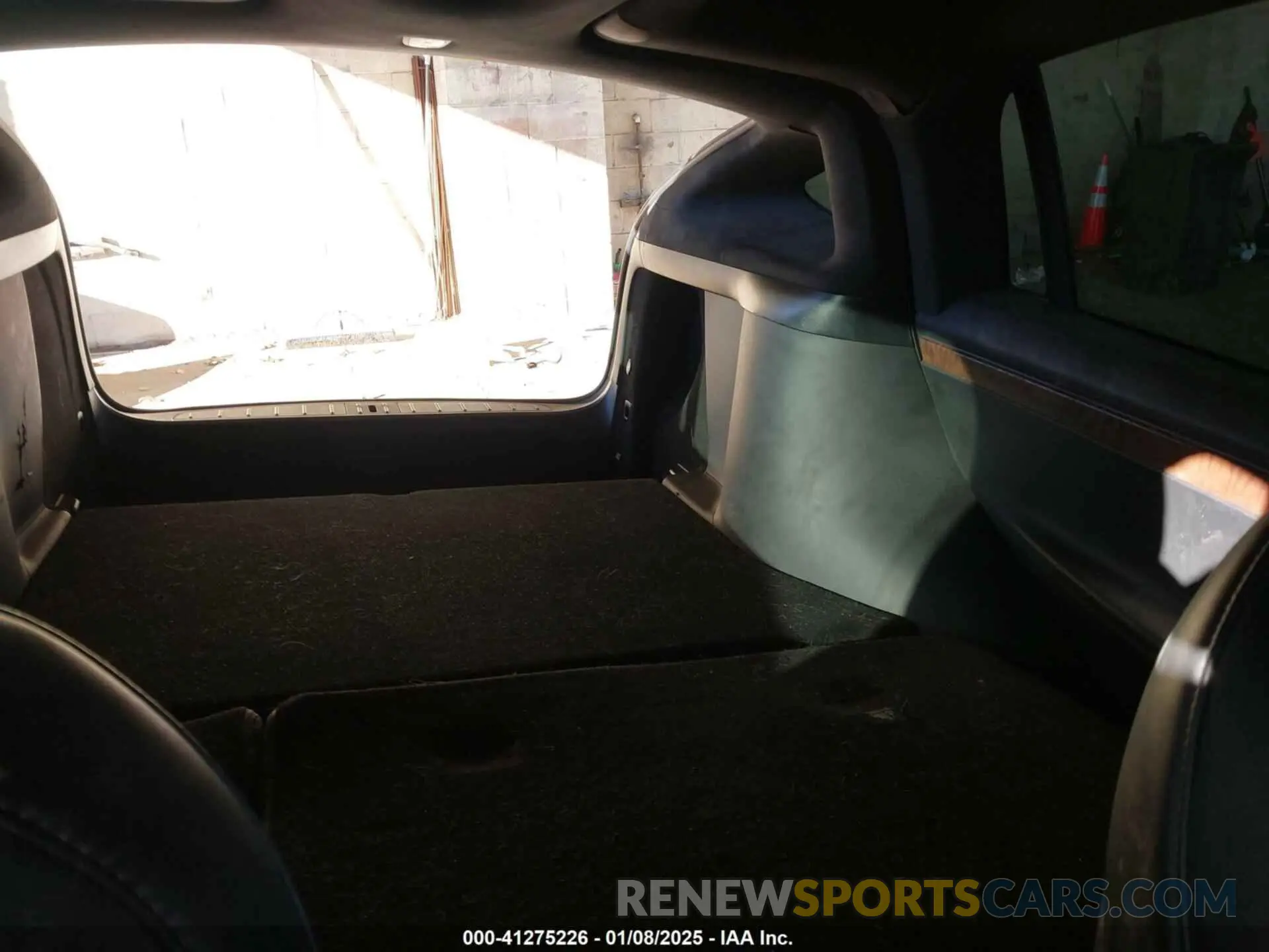 8 Photograph of a damaged car 5YJXCDE24LF272242 TESLA MODEL X 2020