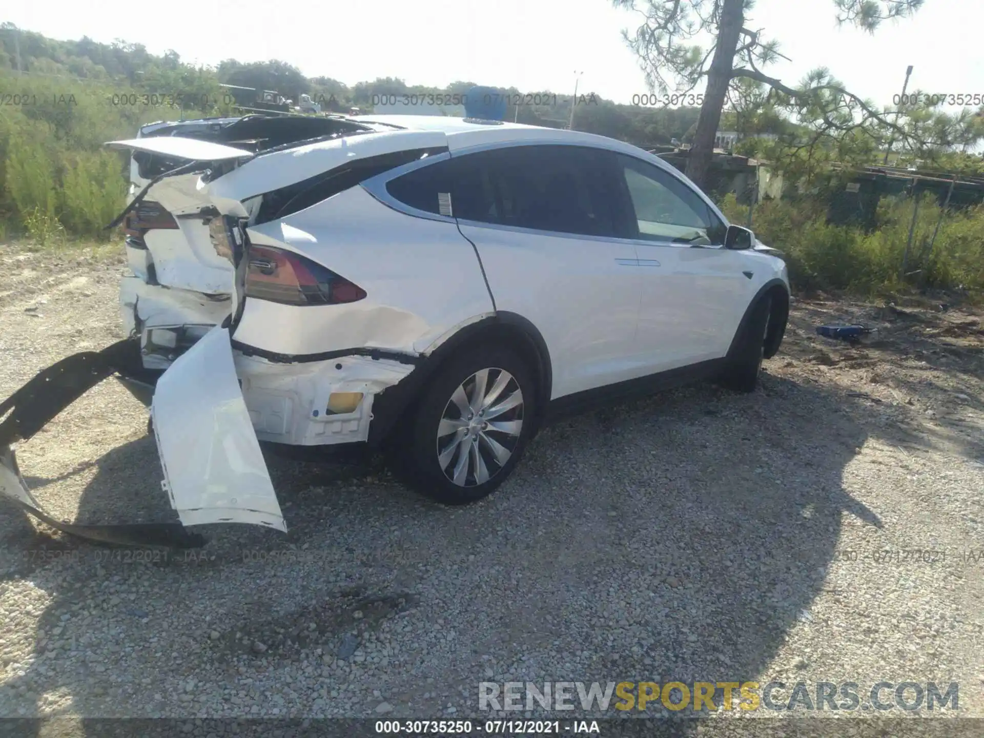 4 Photograph of a damaged car 5YJXCDE25LF234955 TESLA MODEL X 2020