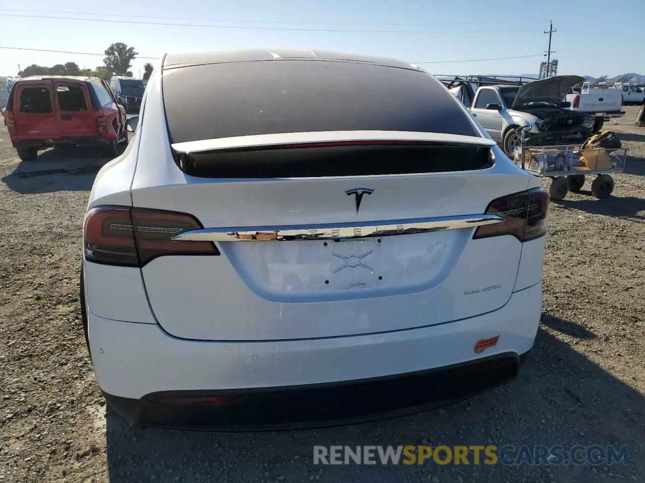 6 Photograph of a damaged car 5YJXCDE25LF261721 TESLA MODEL X 2020