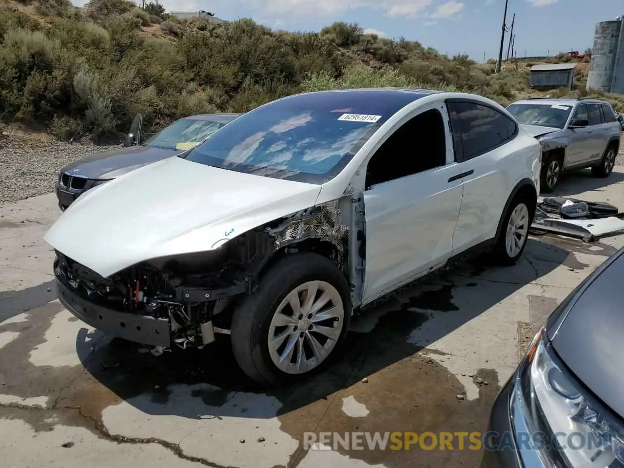 1 Photograph of a damaged car 5YJXCDE25LF284979 TESLA MODEL X 2020