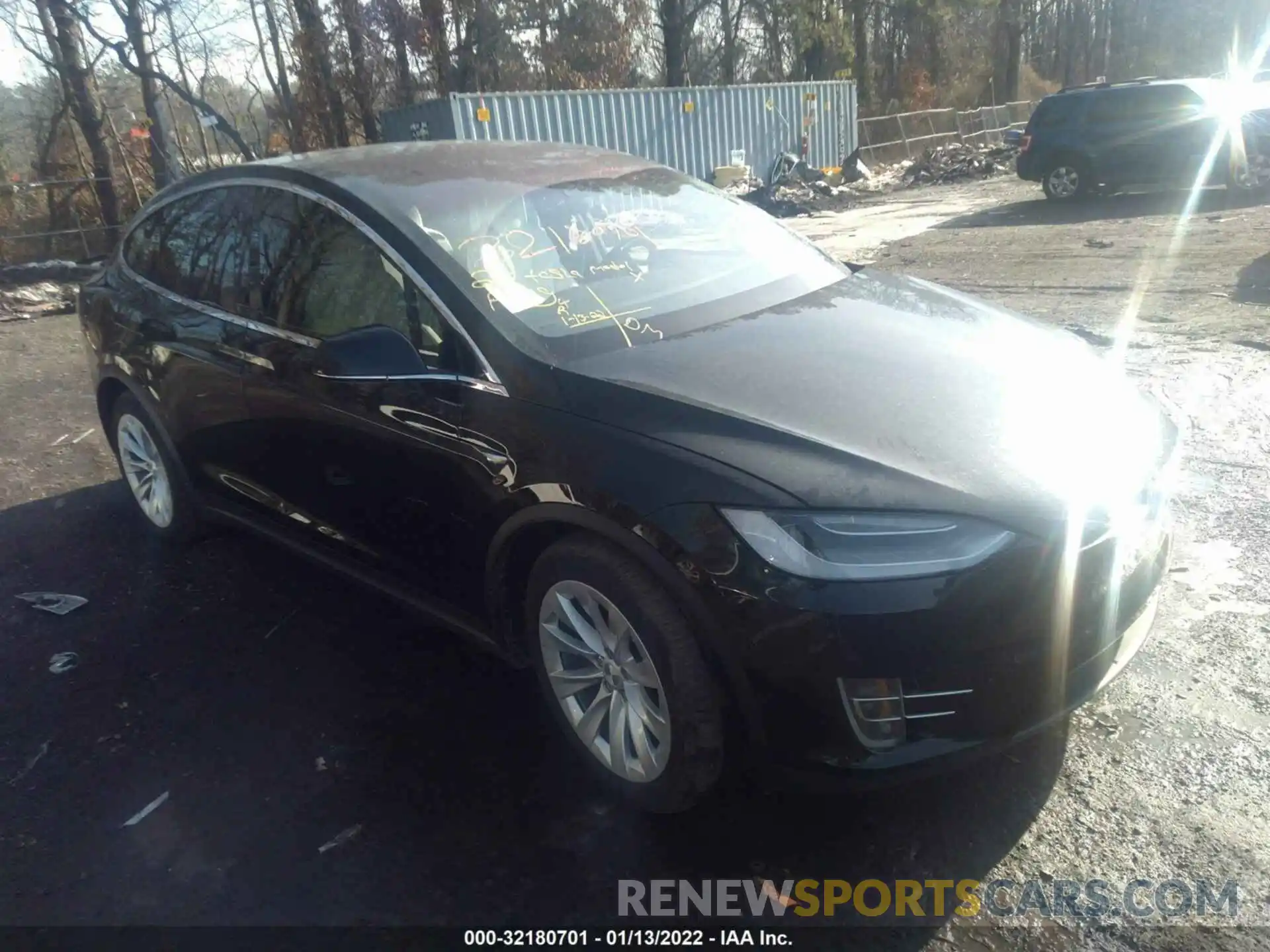 1 Photograph of a damaged car 5YJXCDE25LF305121 TESLA MODEL X 2020