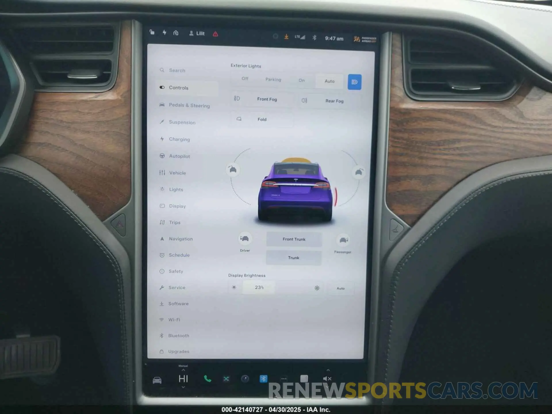 18 Photograph of a damaged car 5YJXCDE26LF233958 TESLA MODEL X 2020