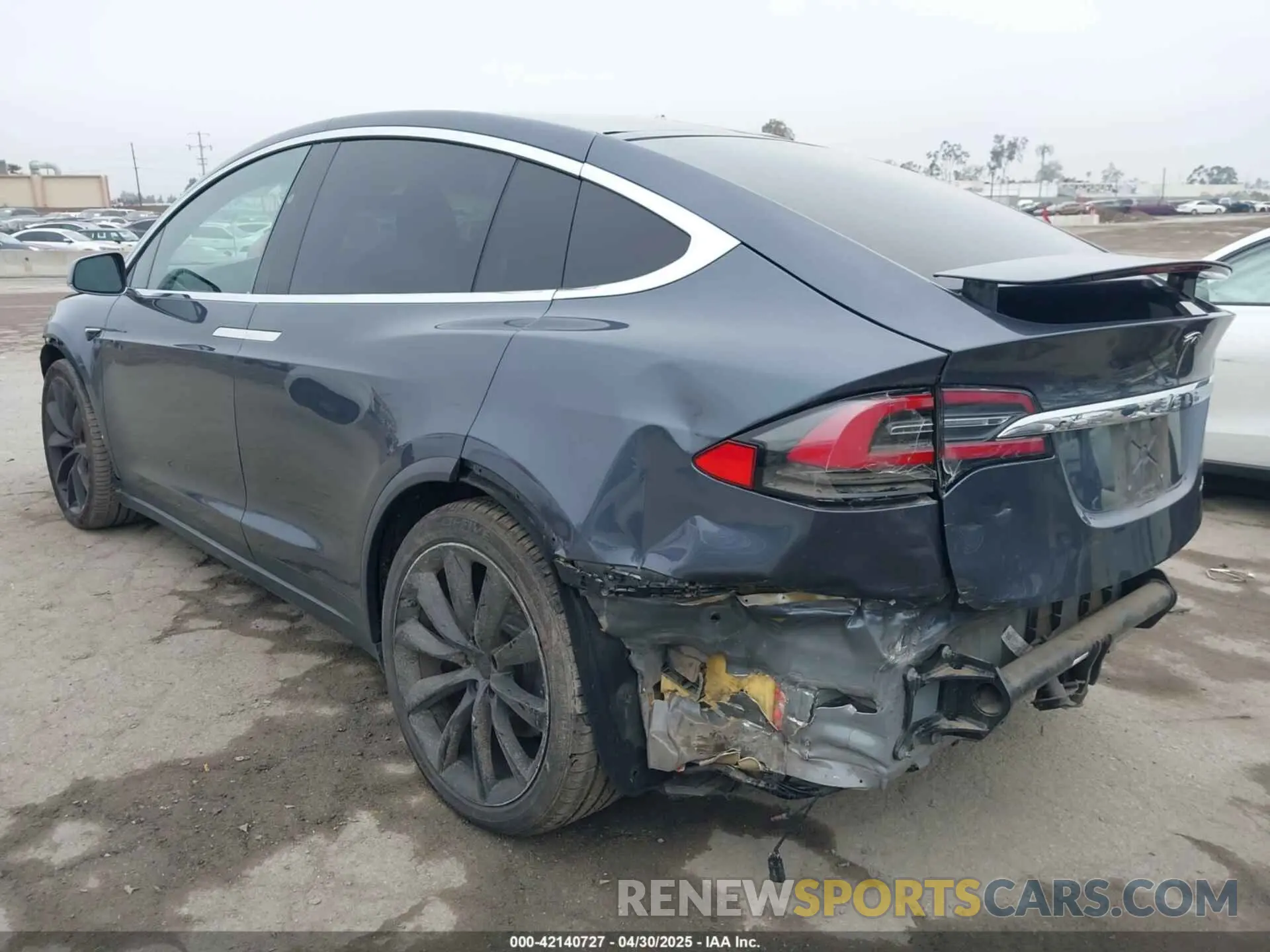 3 Photograph of a damaged car 5YJXCDE26LF233958 TESLA MODEL X 2020