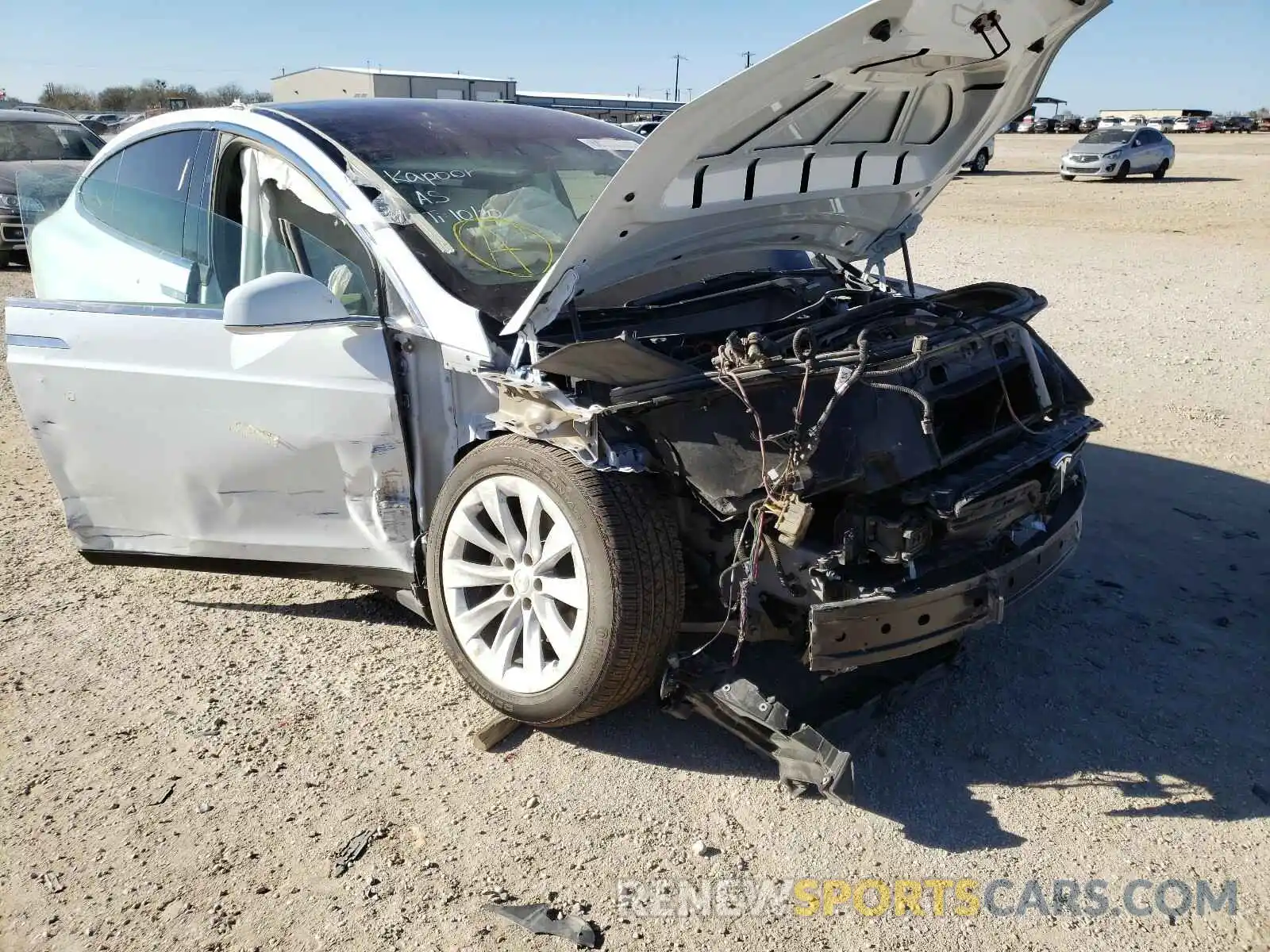 9 Photograph of a damaged car 5YJXCDE27LF303256 TESLA MODEL X 2020