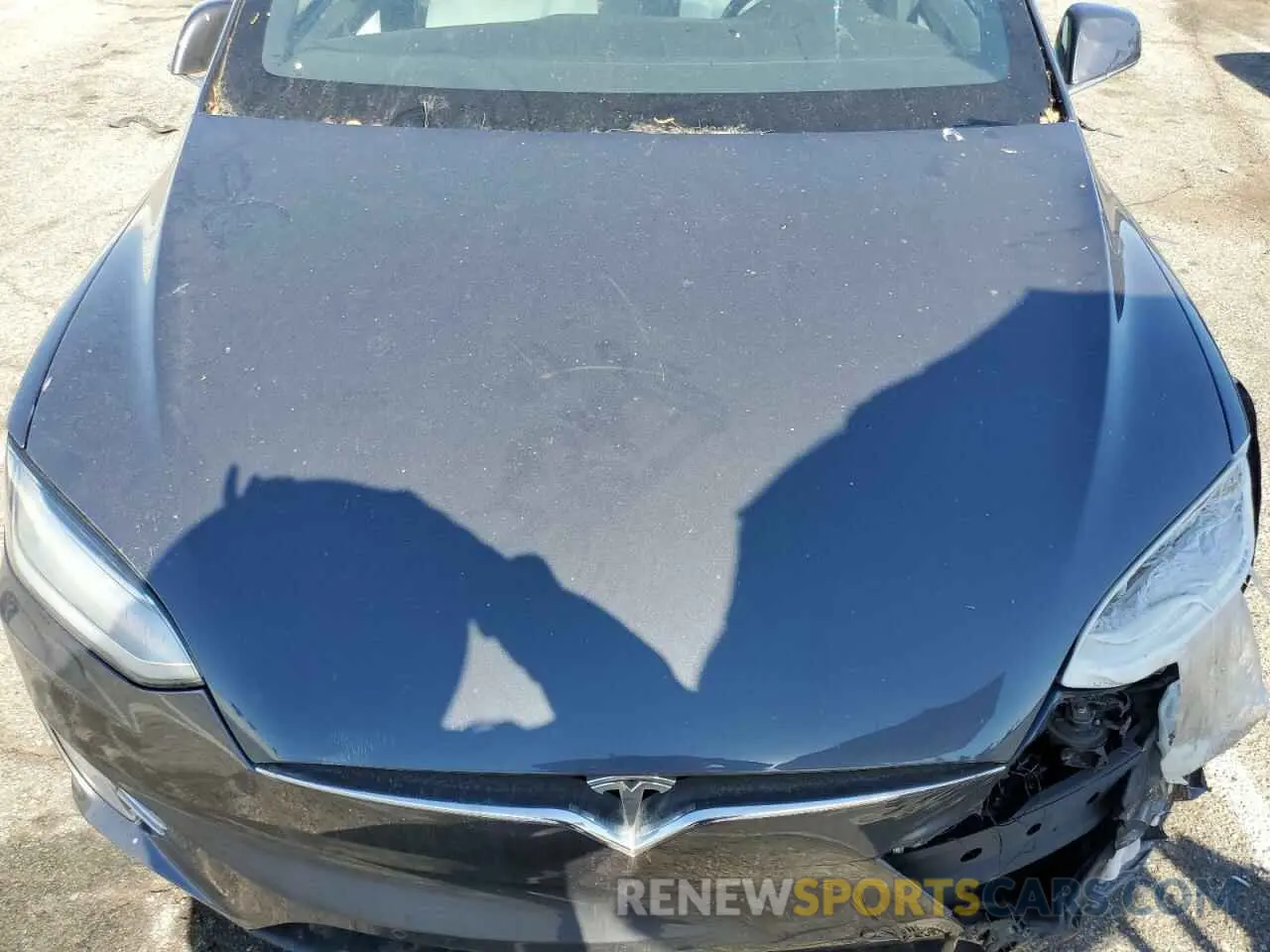 12 Photograph of a damaged car 5YJXCDE28LF261972 TESLA MODEL X 2020