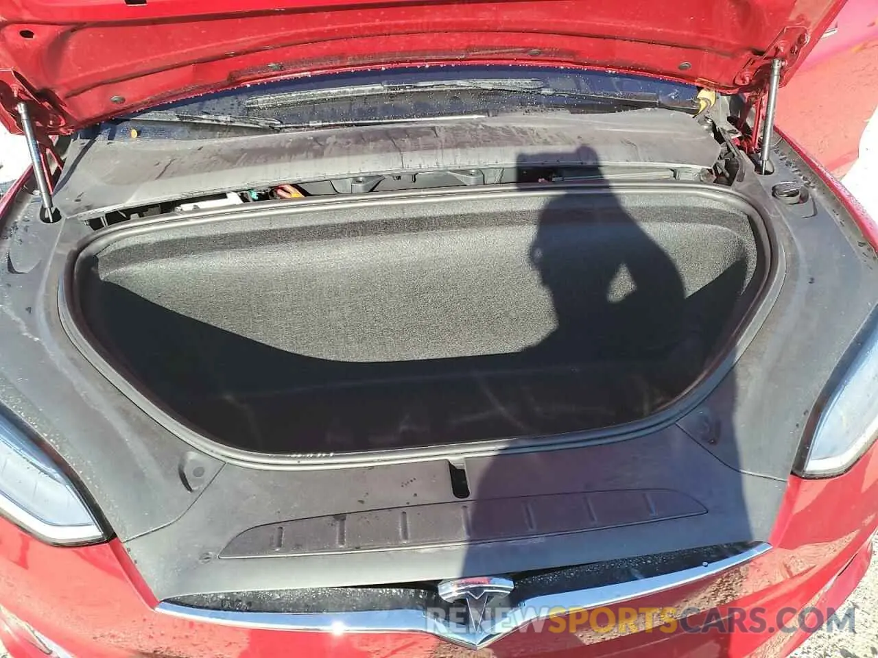 11 Photograph of a damaged car 5YJXCDE28LF283454 TESLA MODEL X 2020