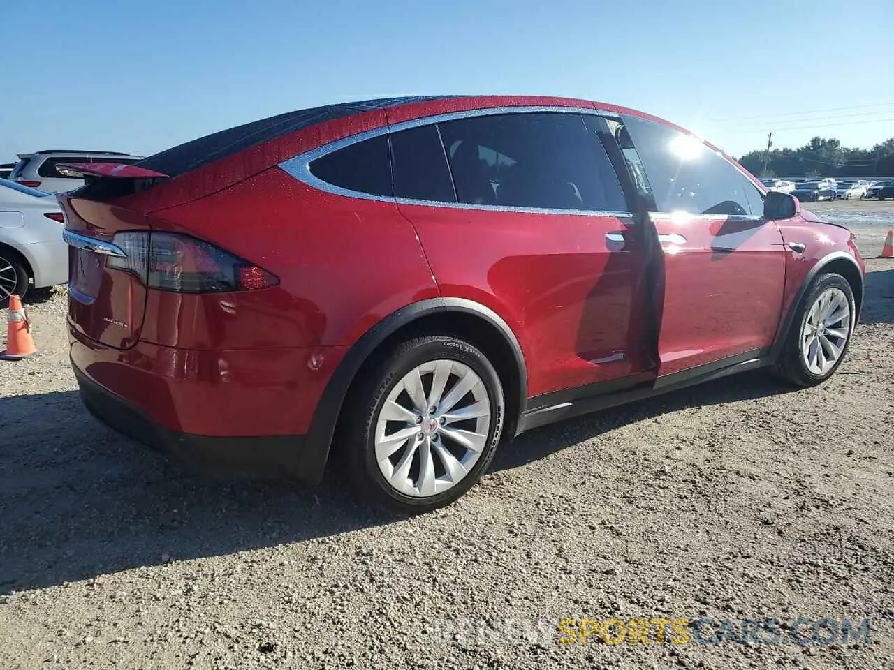 3 Photograph of a damaged car 5YJXCDE28LF283454 TESLA MODEL X 2020