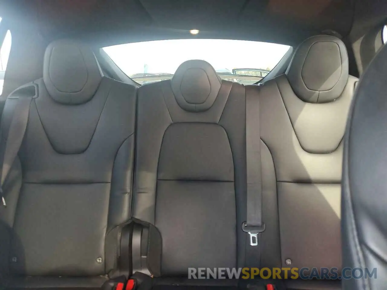 10 Photograph of a damaged car 5YJXCDE28LF297743 TESLA MODEL X 2020