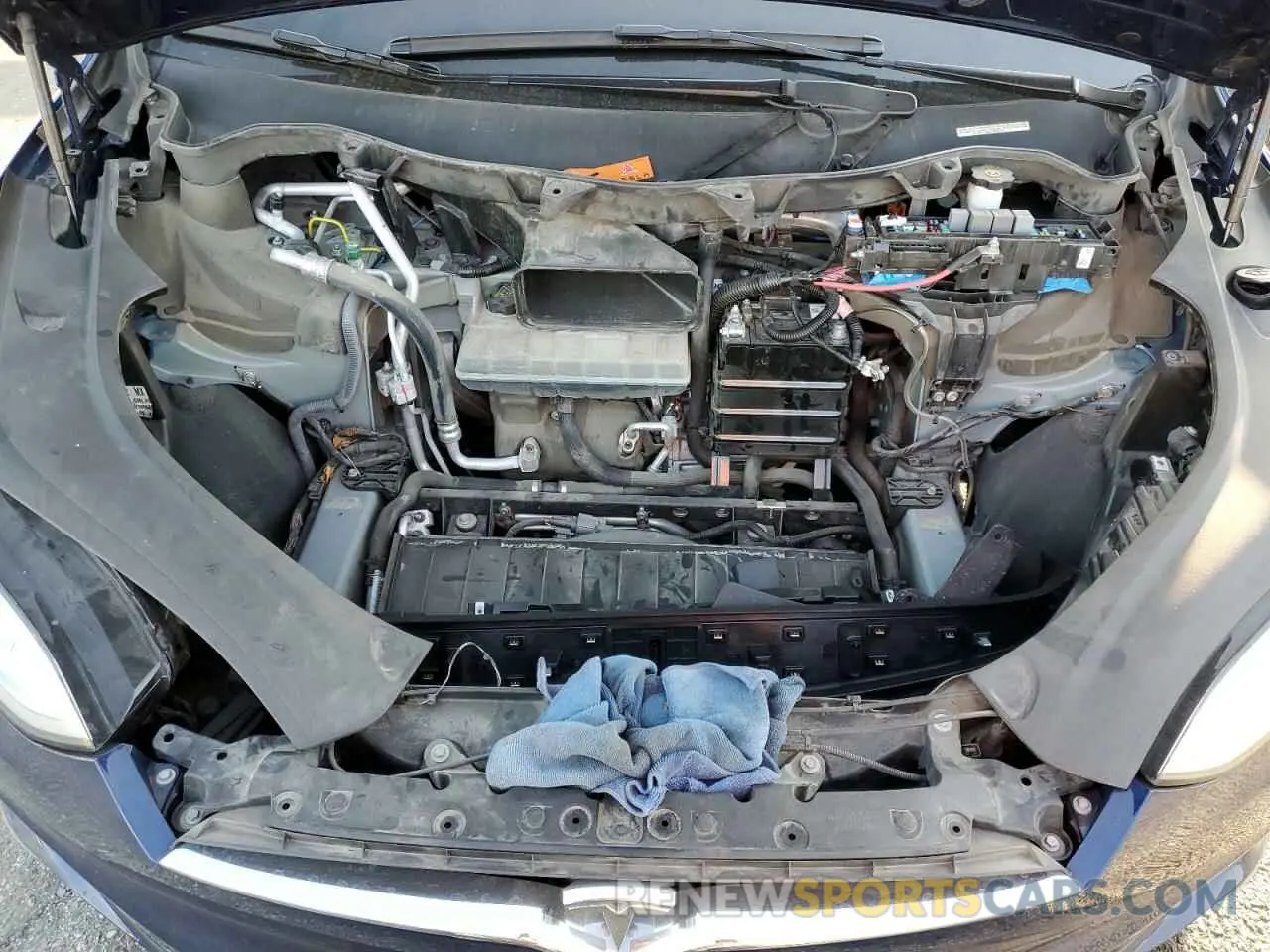 12 Photograph of a damaged car 5YJXCDE2XLF248382 TESLA MODEL X 2020