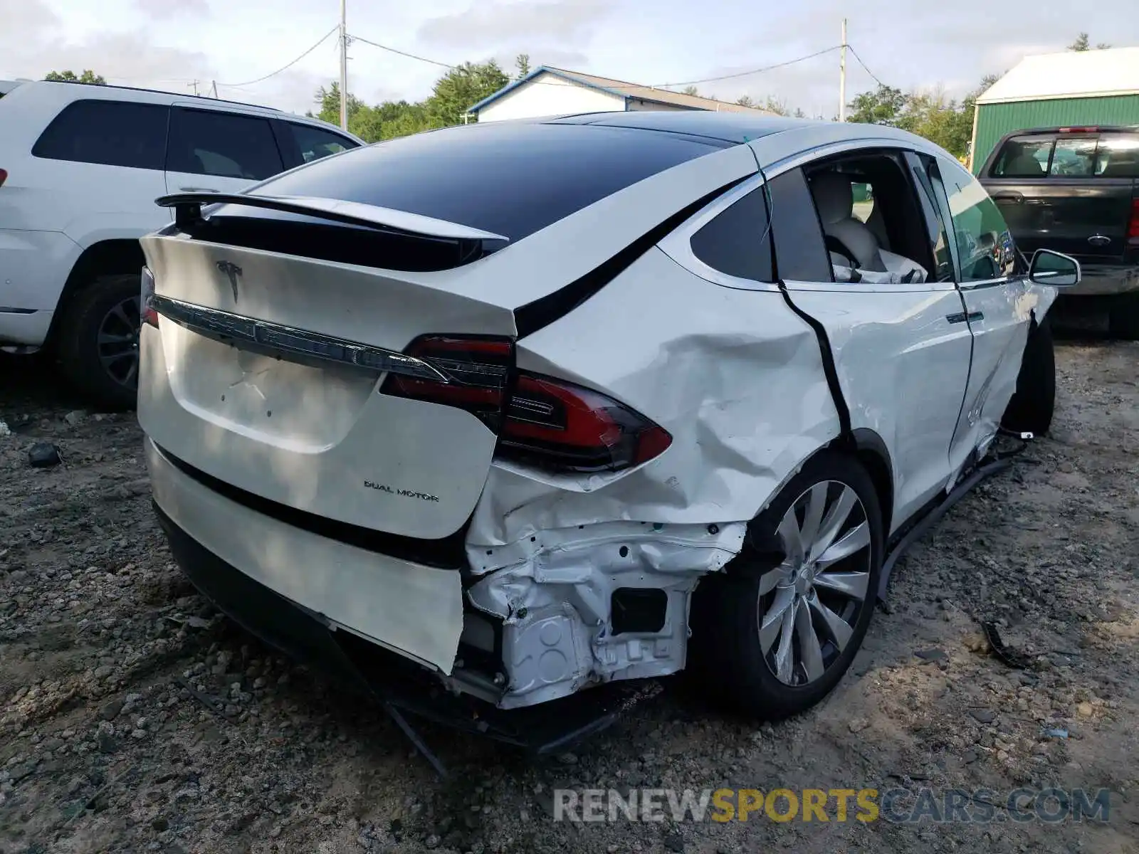 4 Photograph of a damaged car 5YJXCDE2XLF263903 TESLA MODEL X 2020