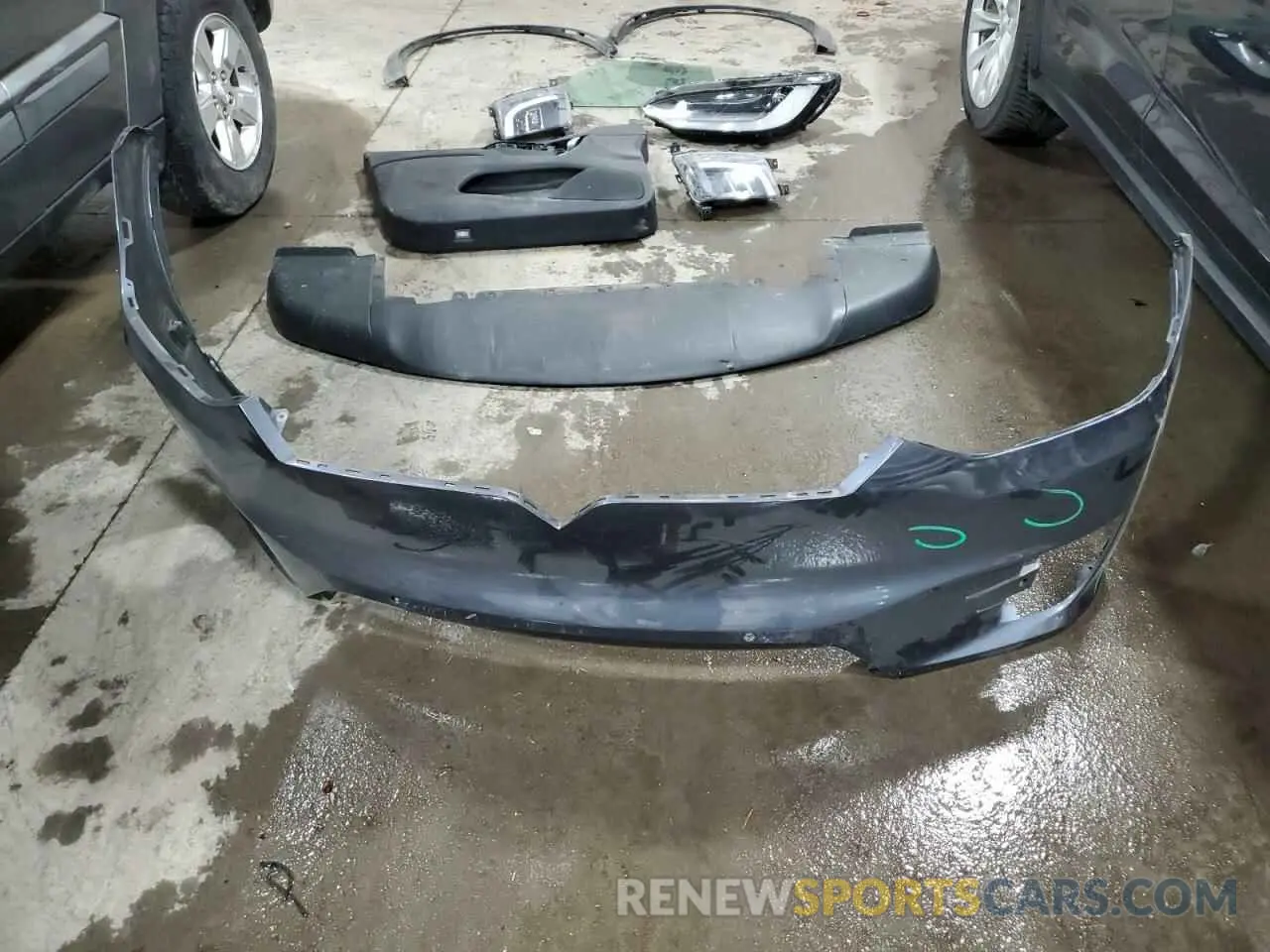 14 Photograph of a damaged car 5YJXCDE2XLF279941 TESLA MODEL X 2020