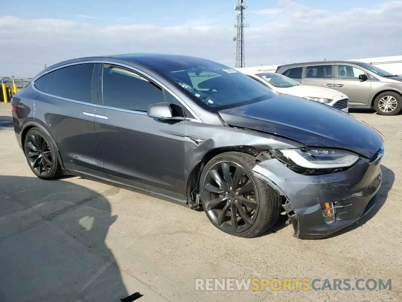 4 Photograph of a damaged car 5YJXCDE2XLF280099 TESLA MODEL X 2020