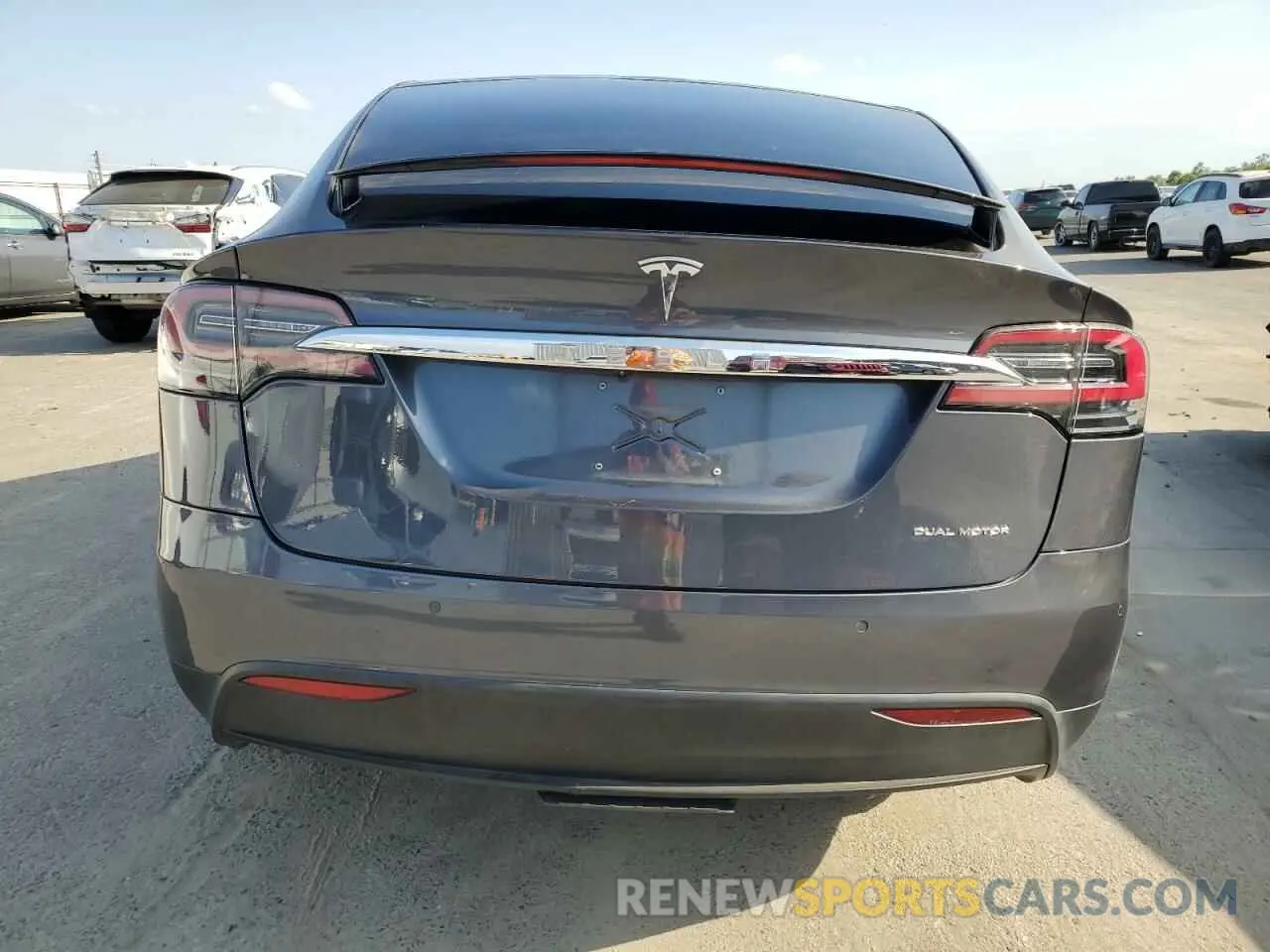 6 Photograph of a damaged car 5YJXCDE2XLF280099 TESLA MODEL X 2020