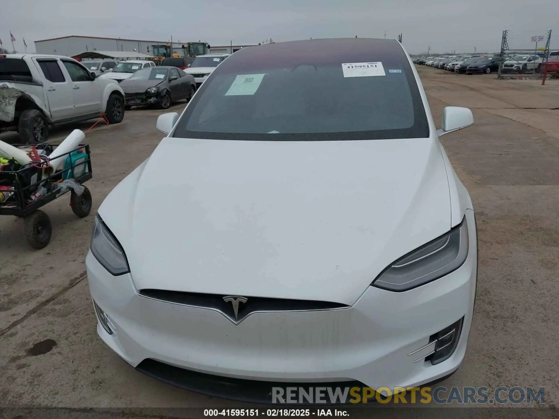 12 Photograph of a damaged car 5YJXCDE2XLF284847 TESLA MODEL X 2020